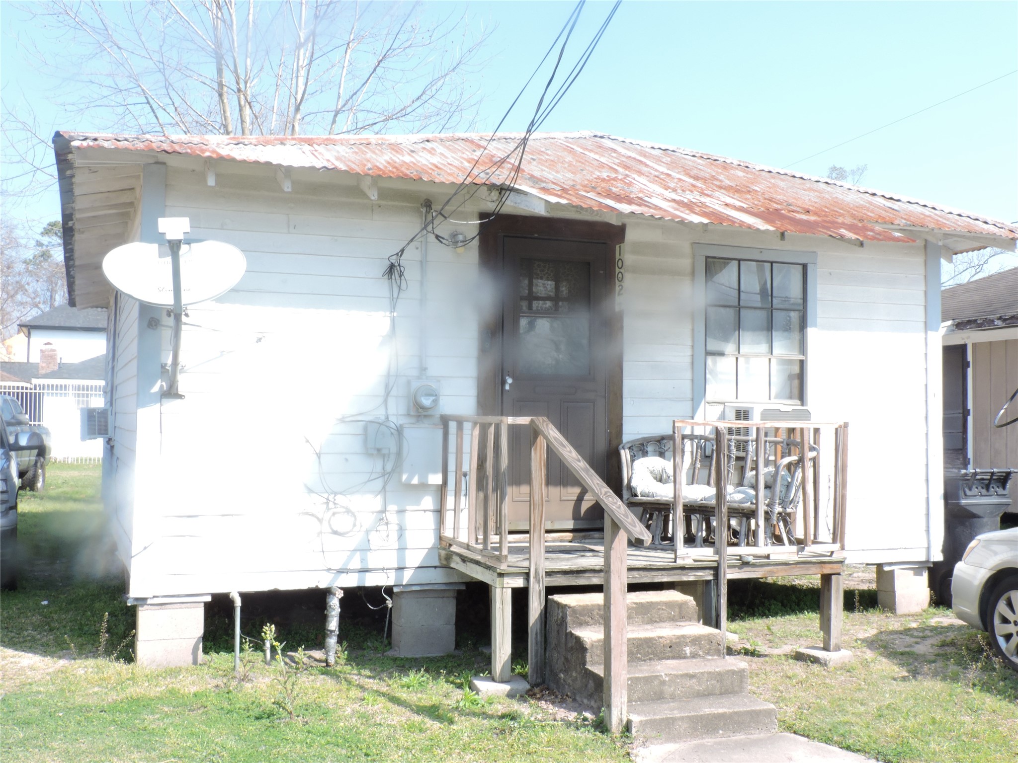 Listing photo 1