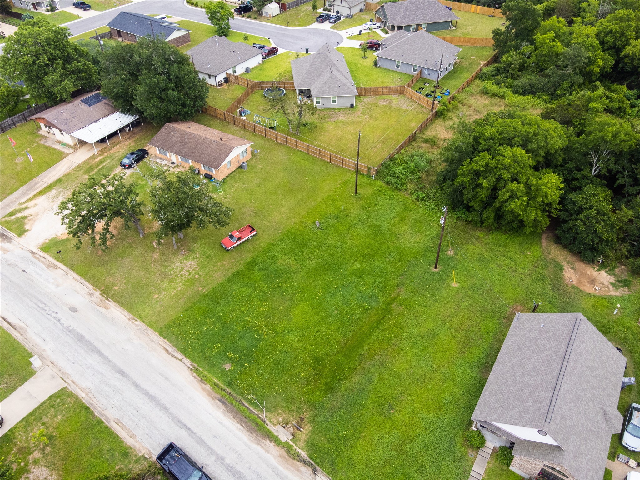 Listing photo 1