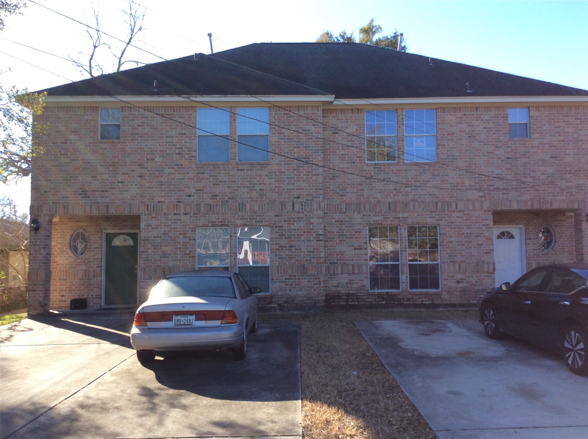 Listing photo 1