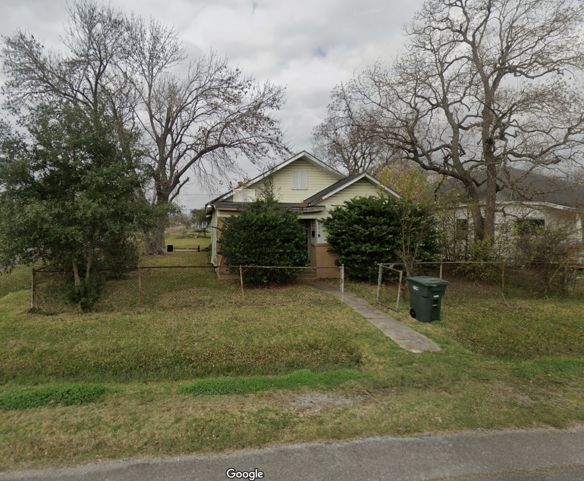 Listing photo 1