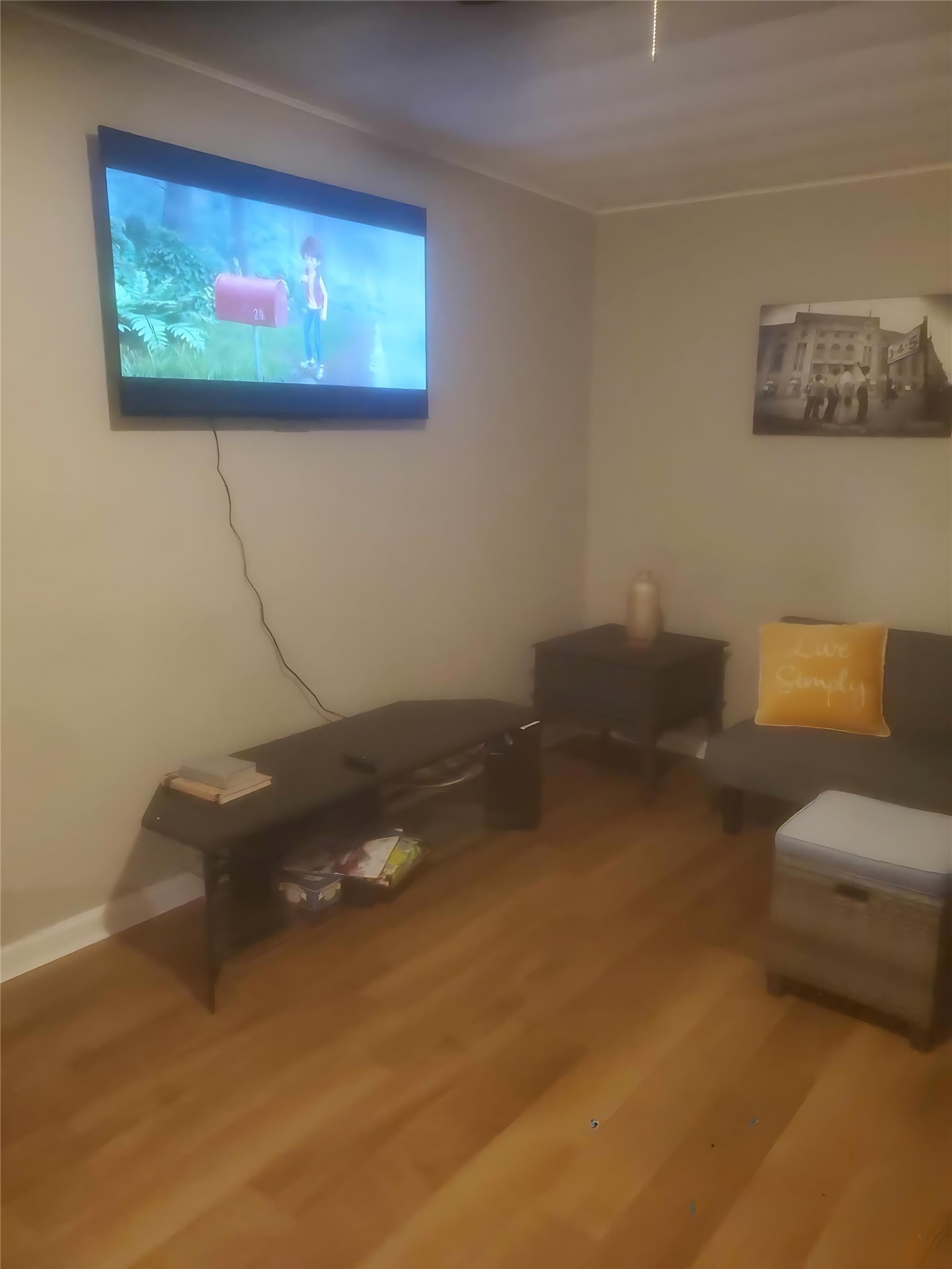 Listing photo 4