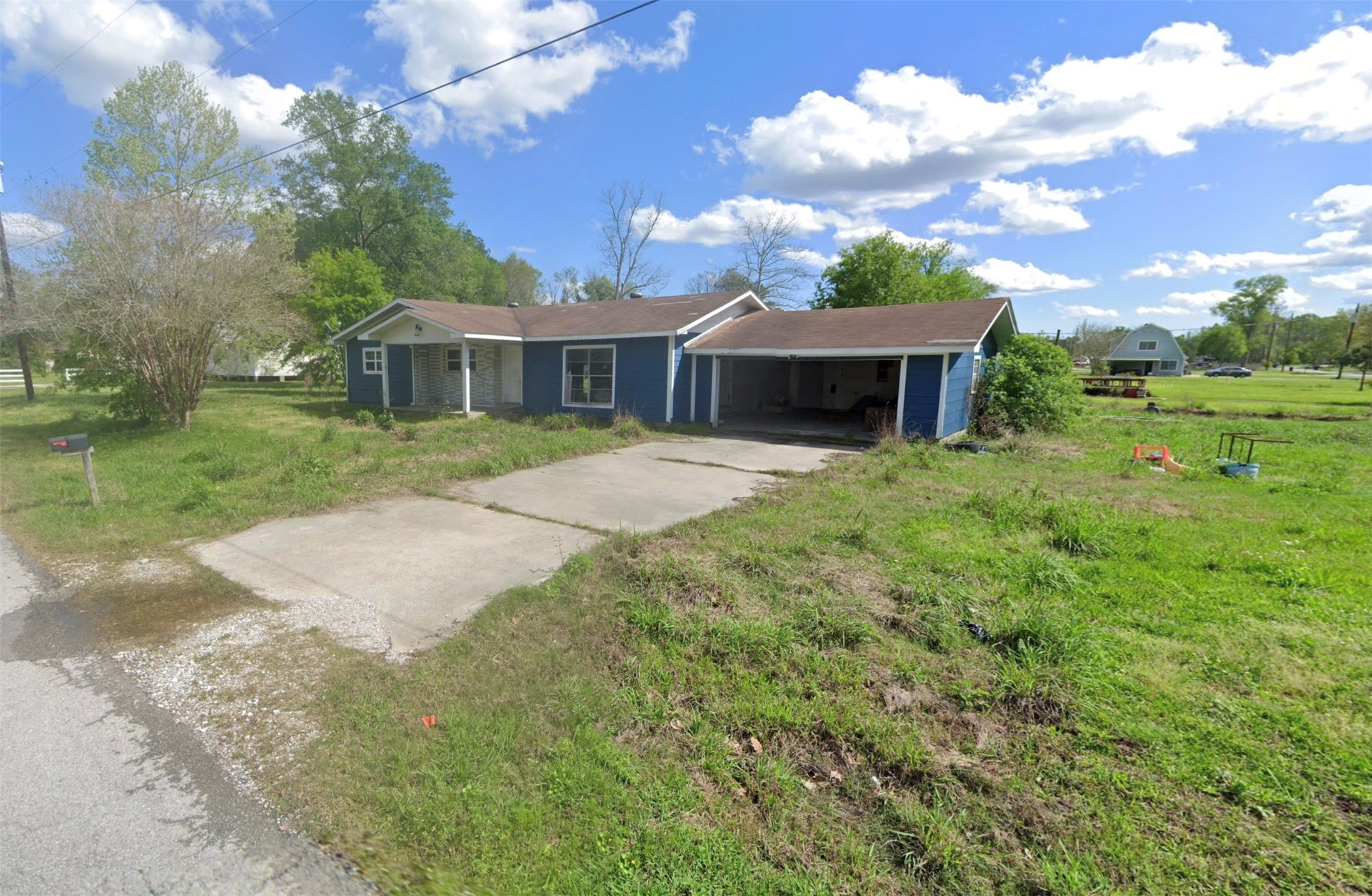 Listing photo 1
