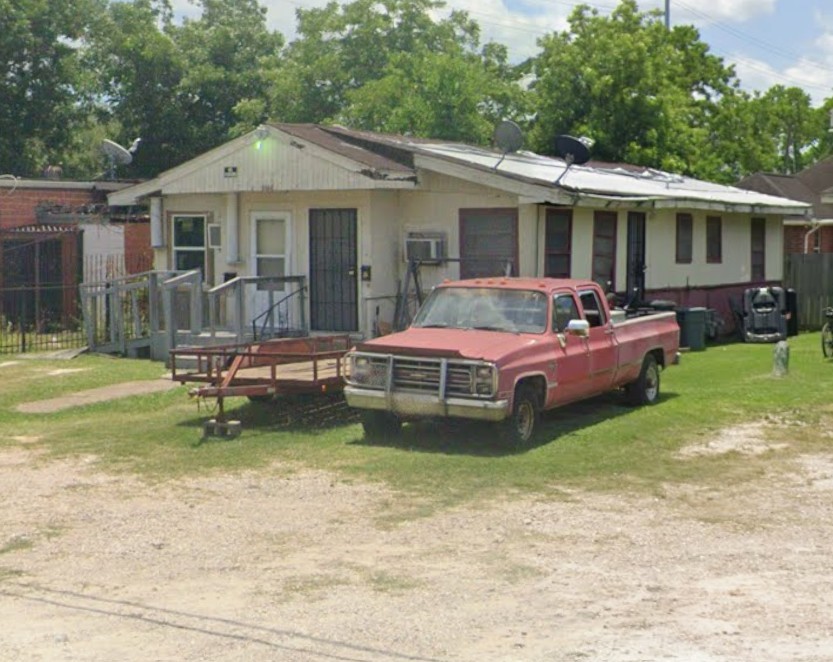 Listing photo 1