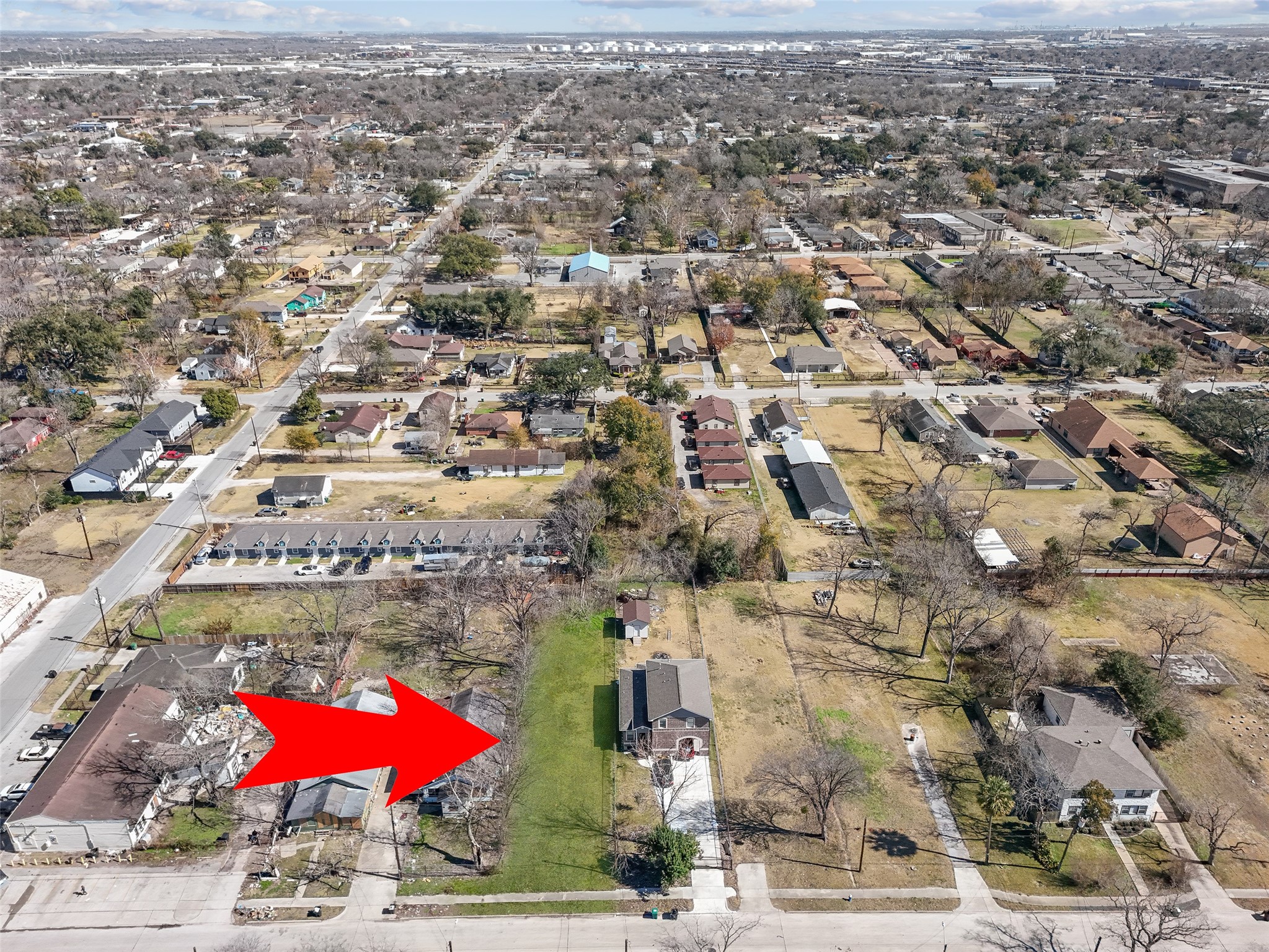 Listing photo 1