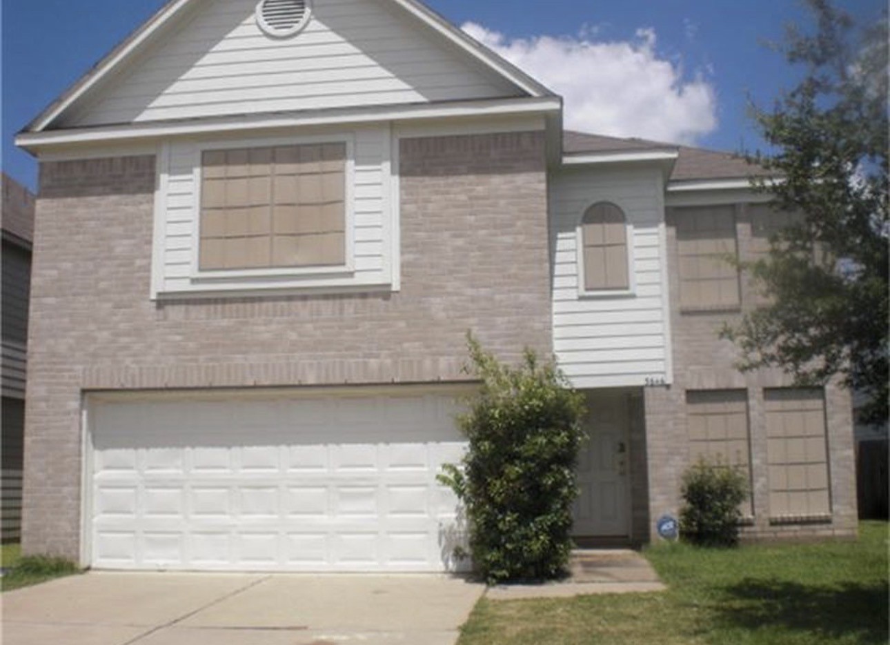 Listing photo 1