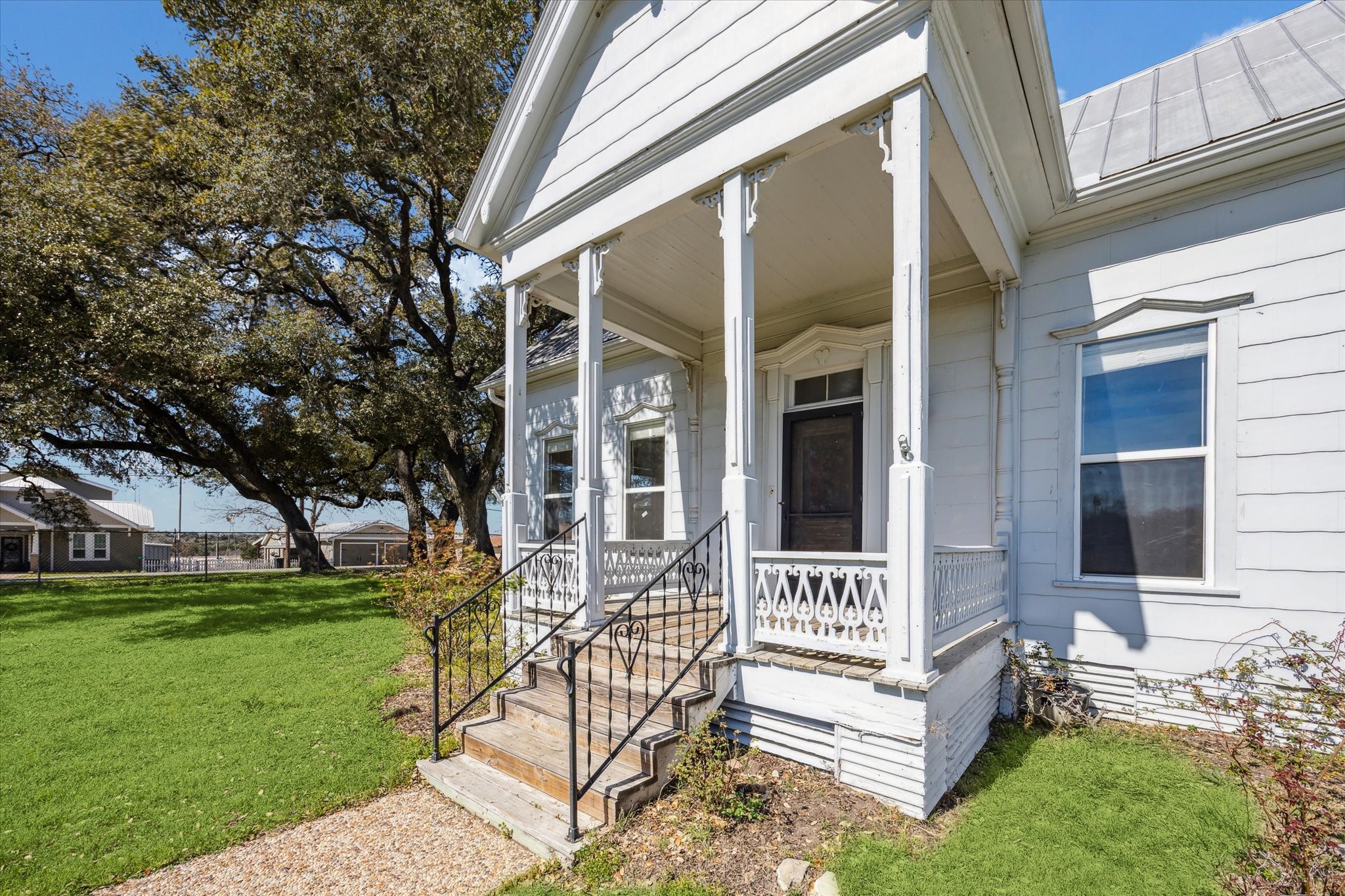 Listing photo 4