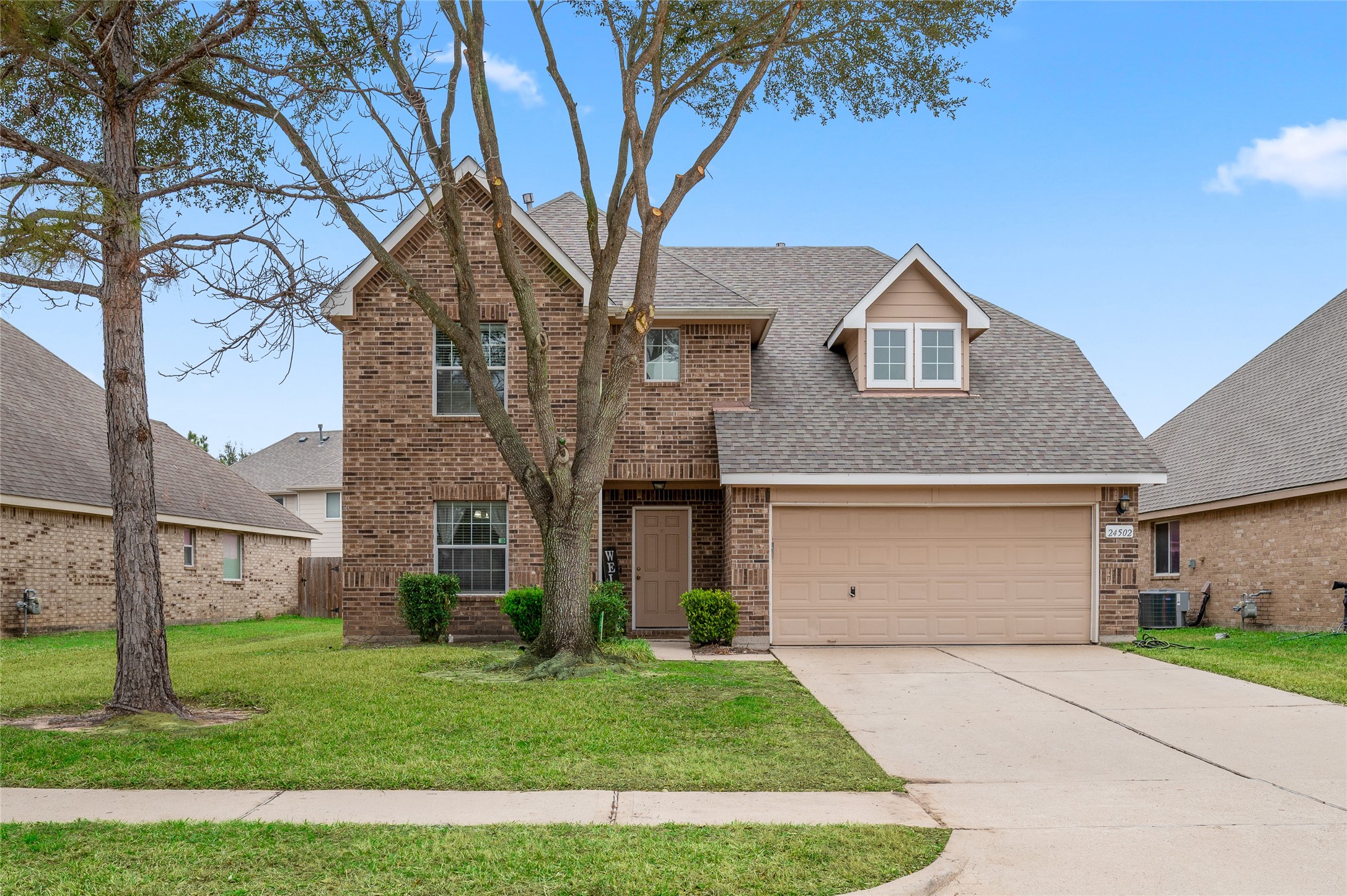 Listing photo 1