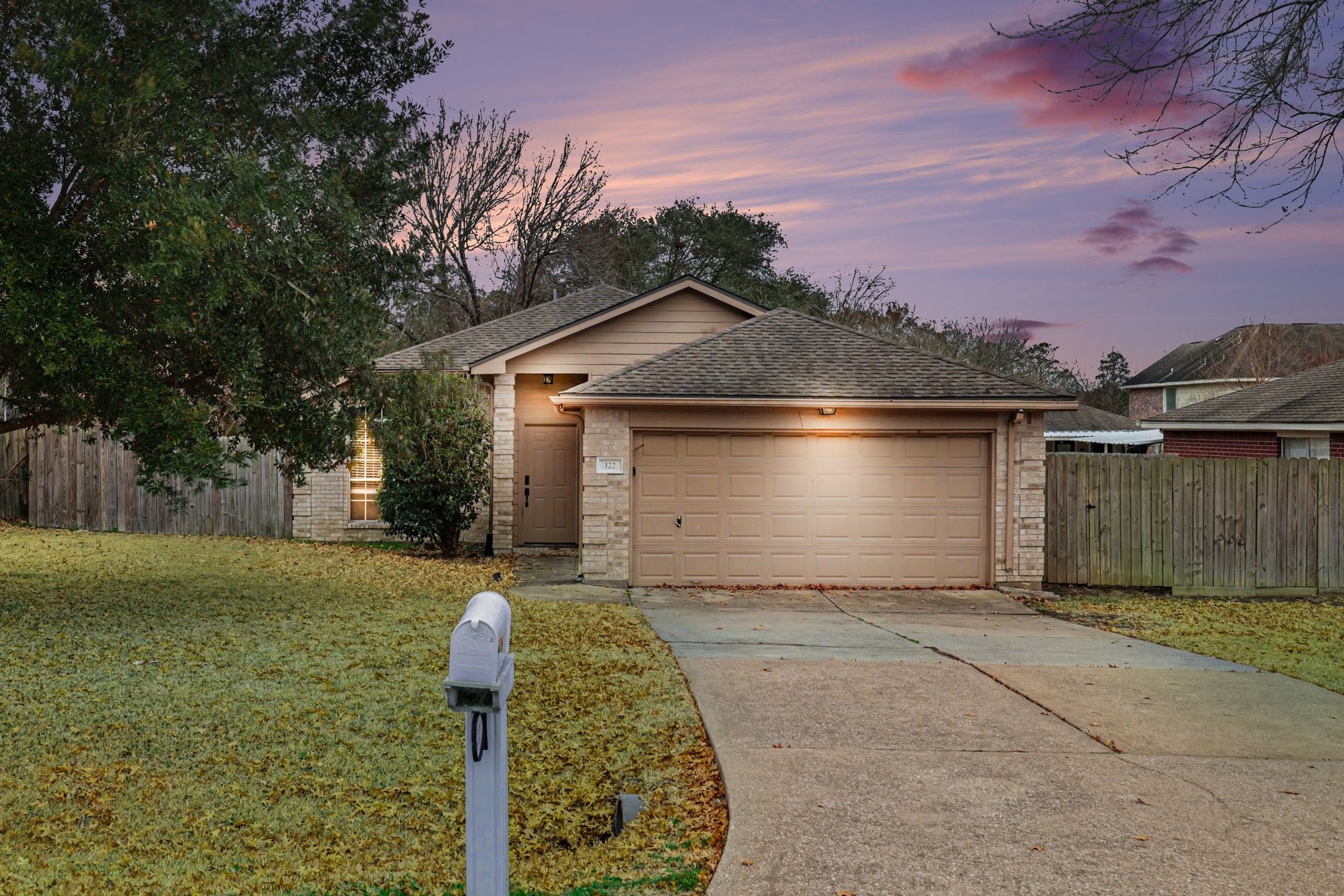 Listing photo 1