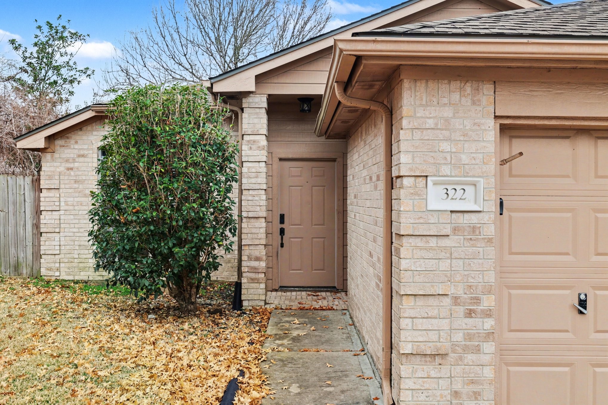 Listing photo 1