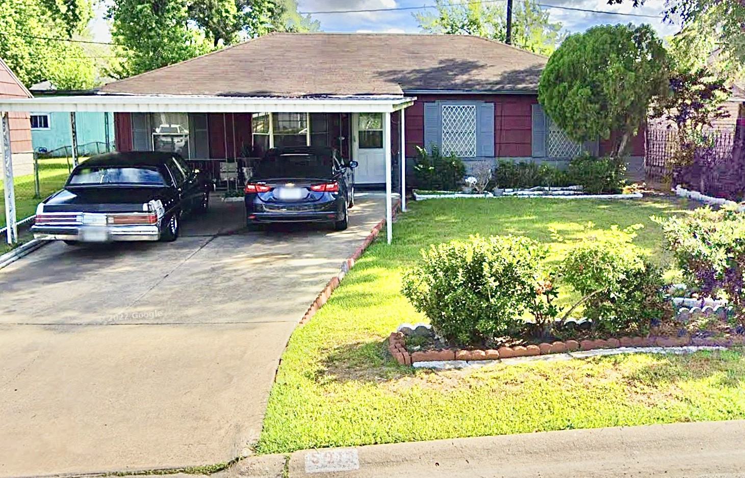 Listing photo 1