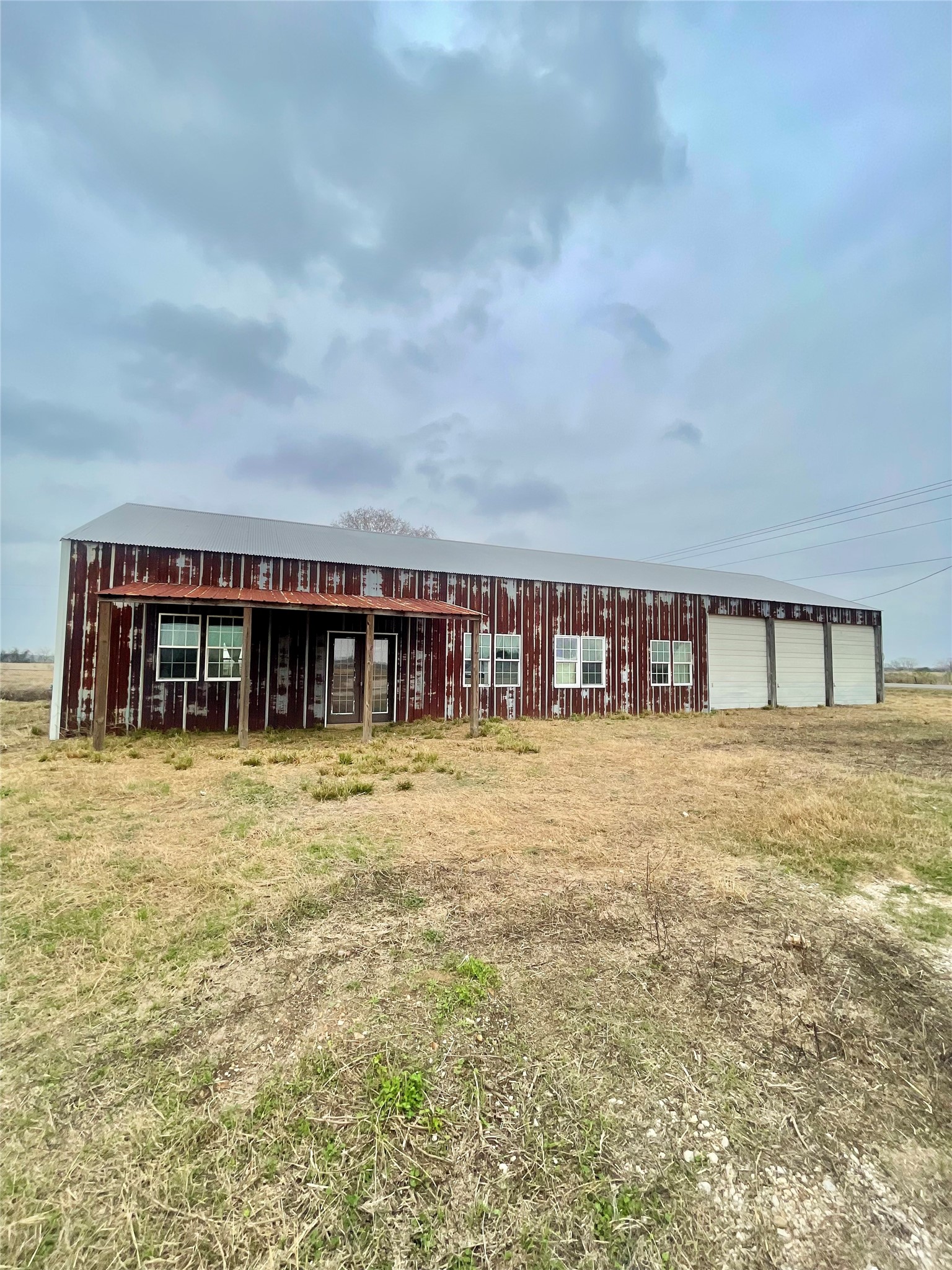 Listing photo 1