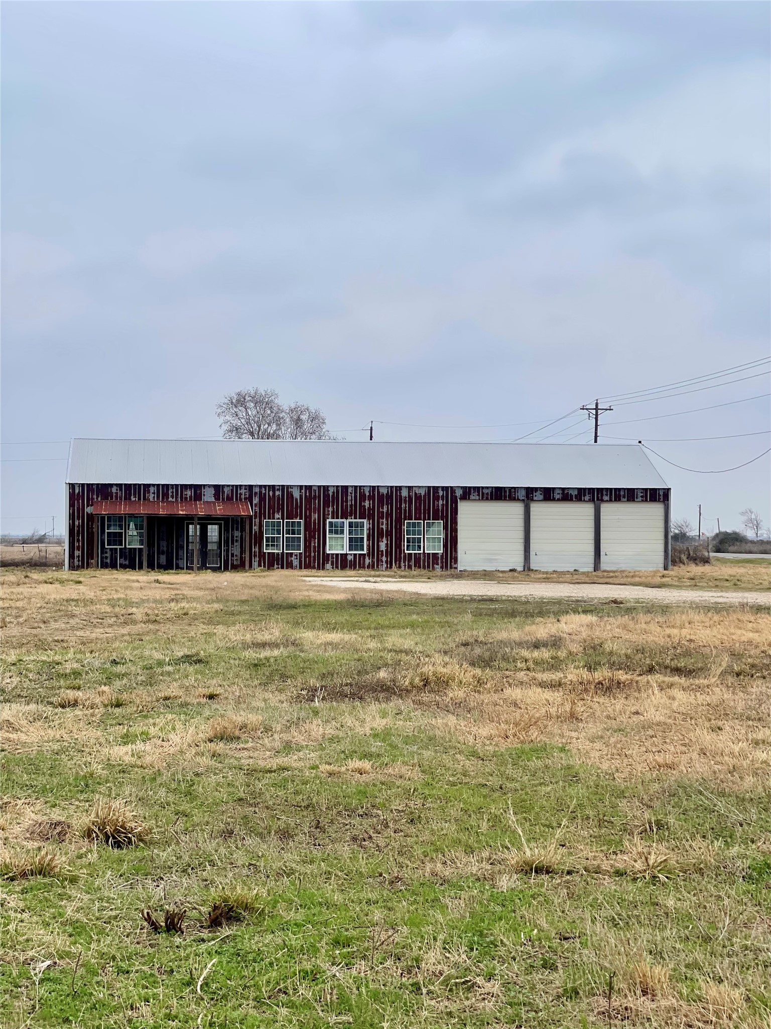 Listing photo 4