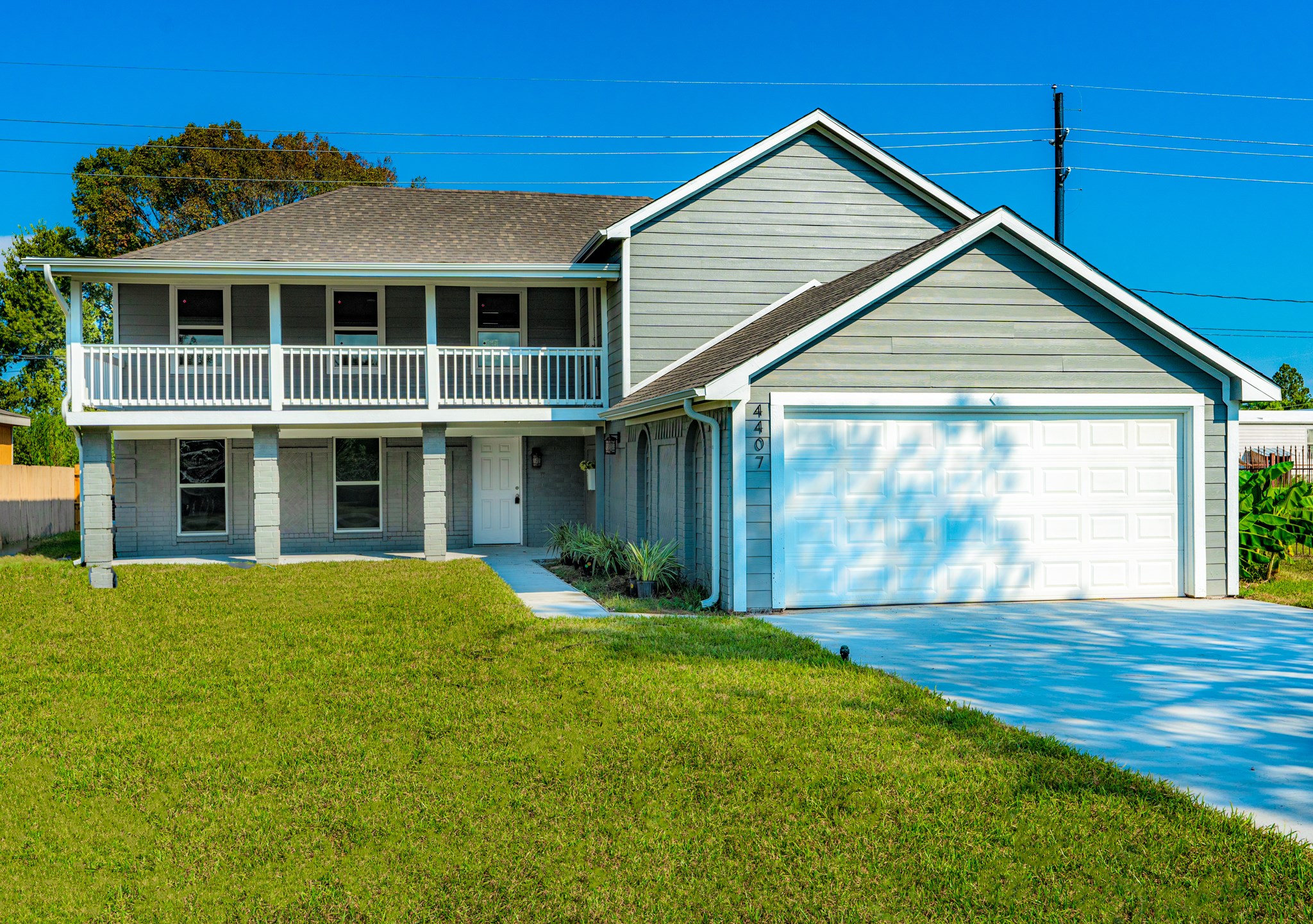 Listing photo 1