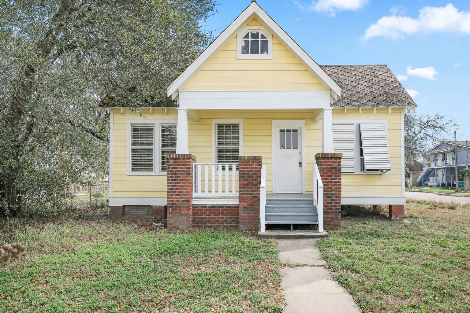 Listing photo 4