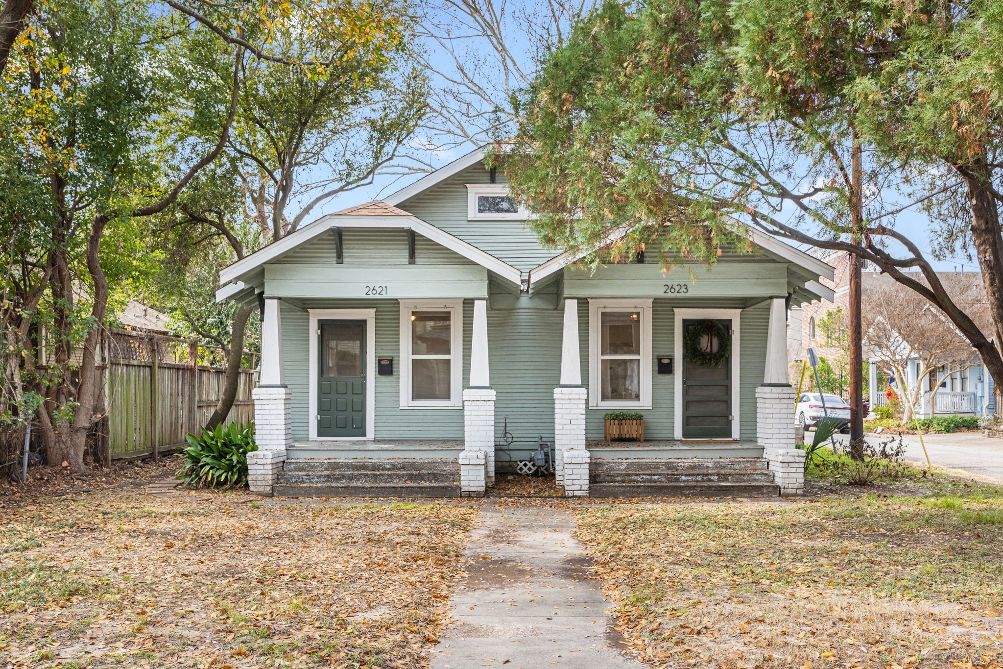 Listing photo 1