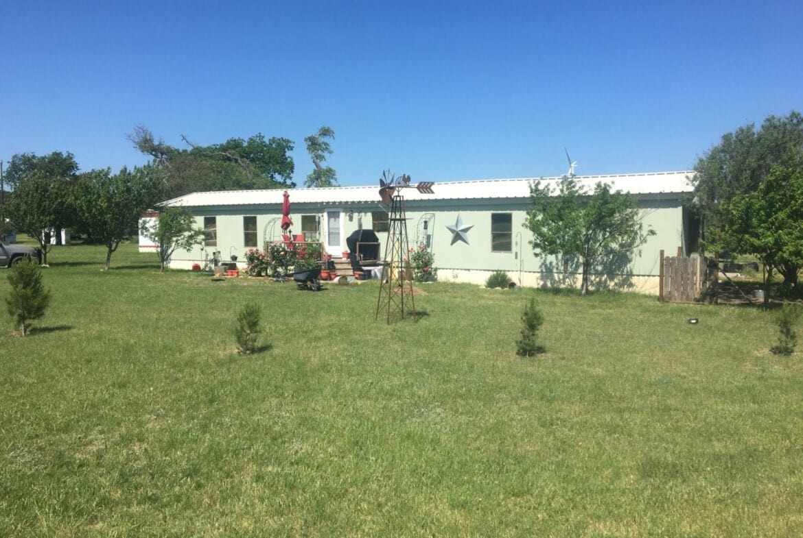 Listing photo 1