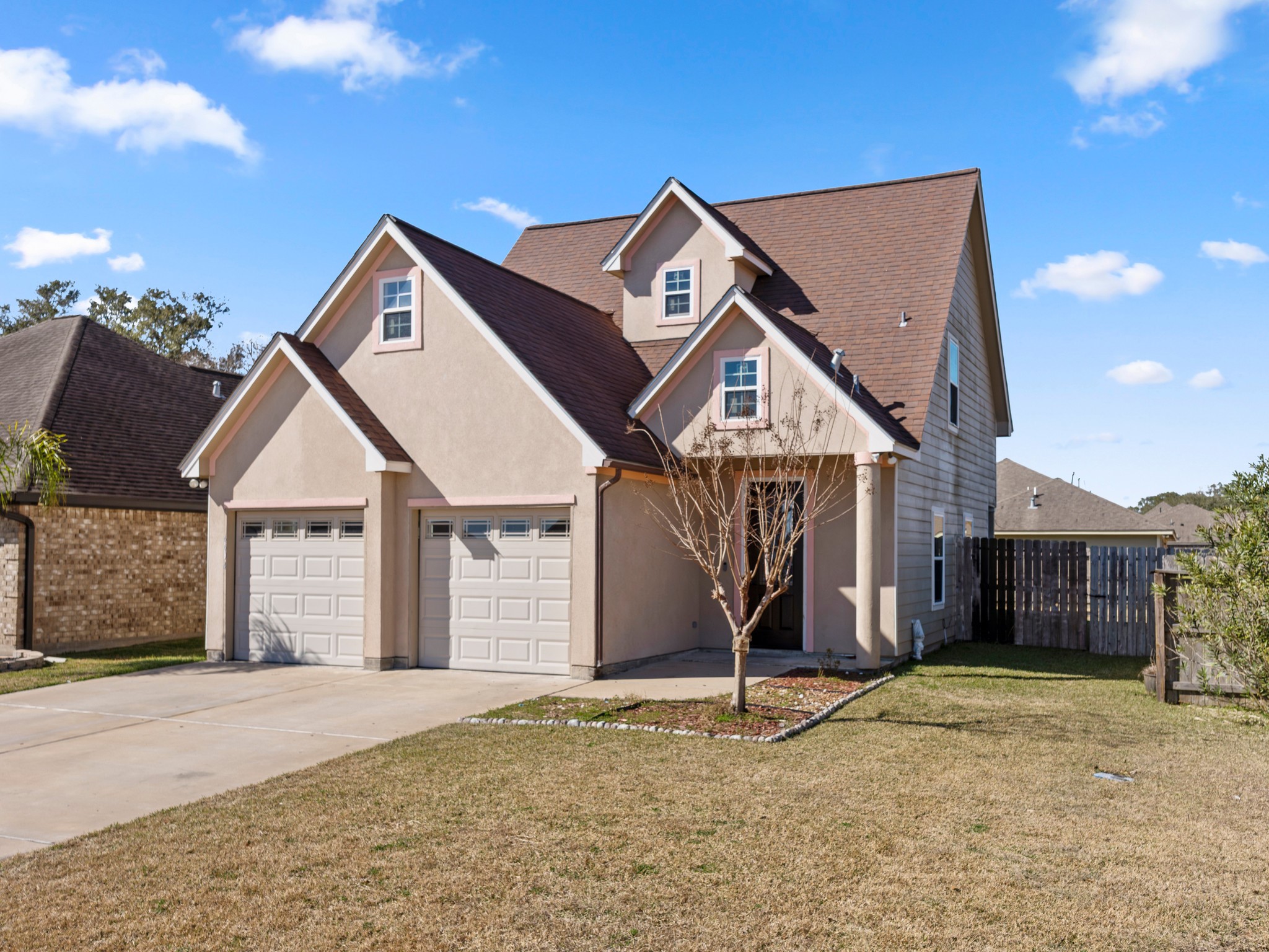 Listing photo 1