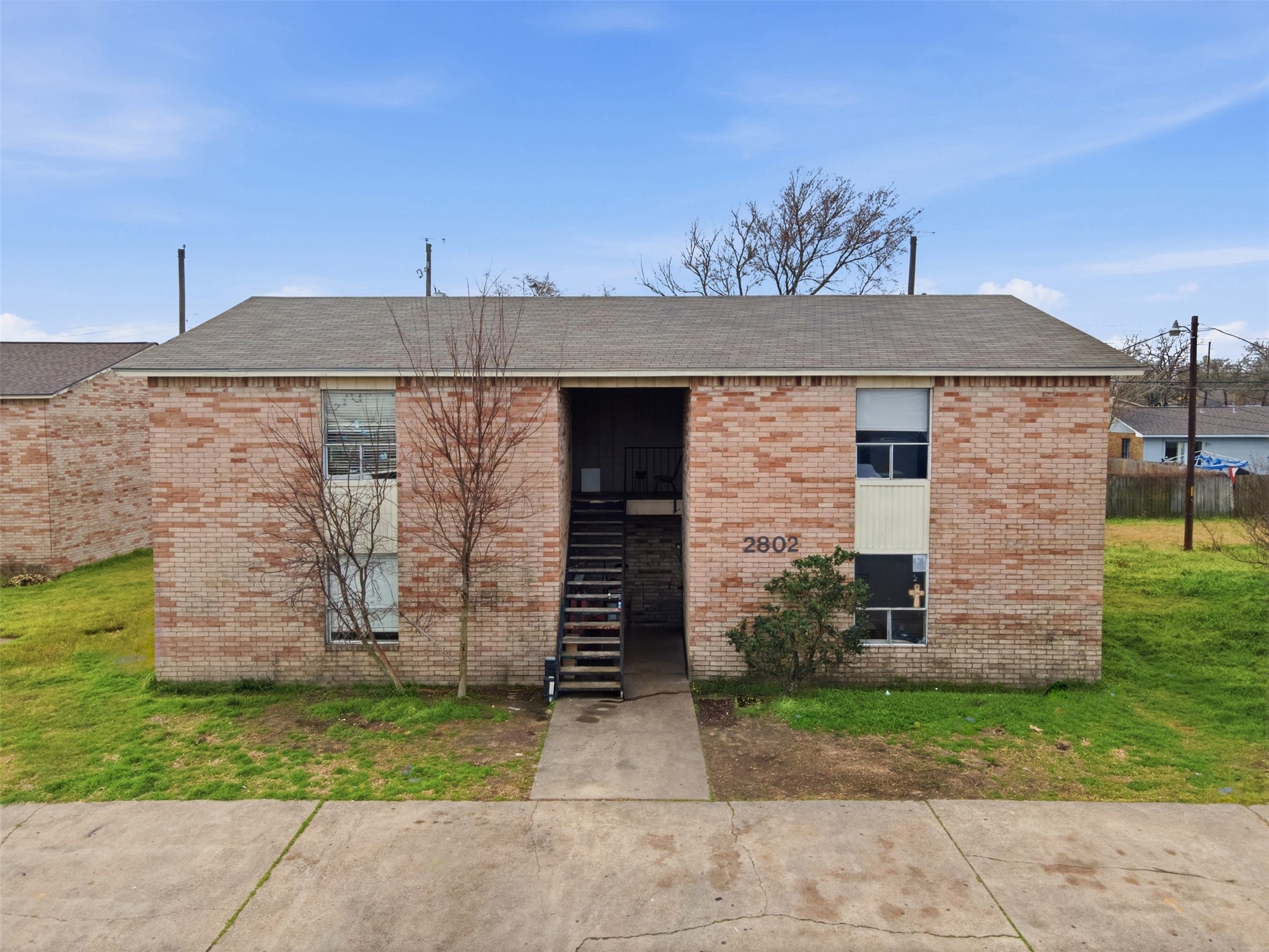 Listing photo 1