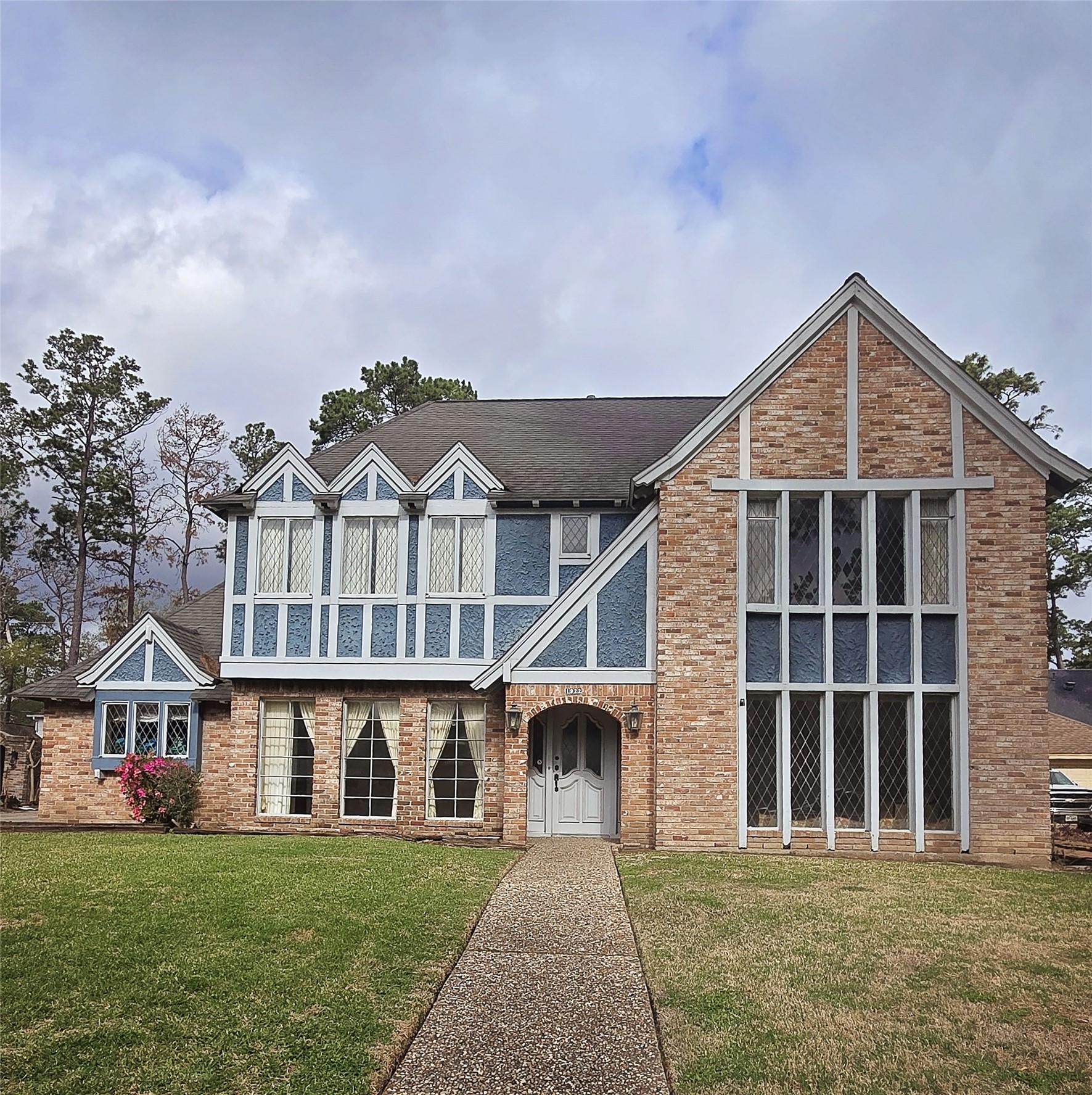 Listing photo 1