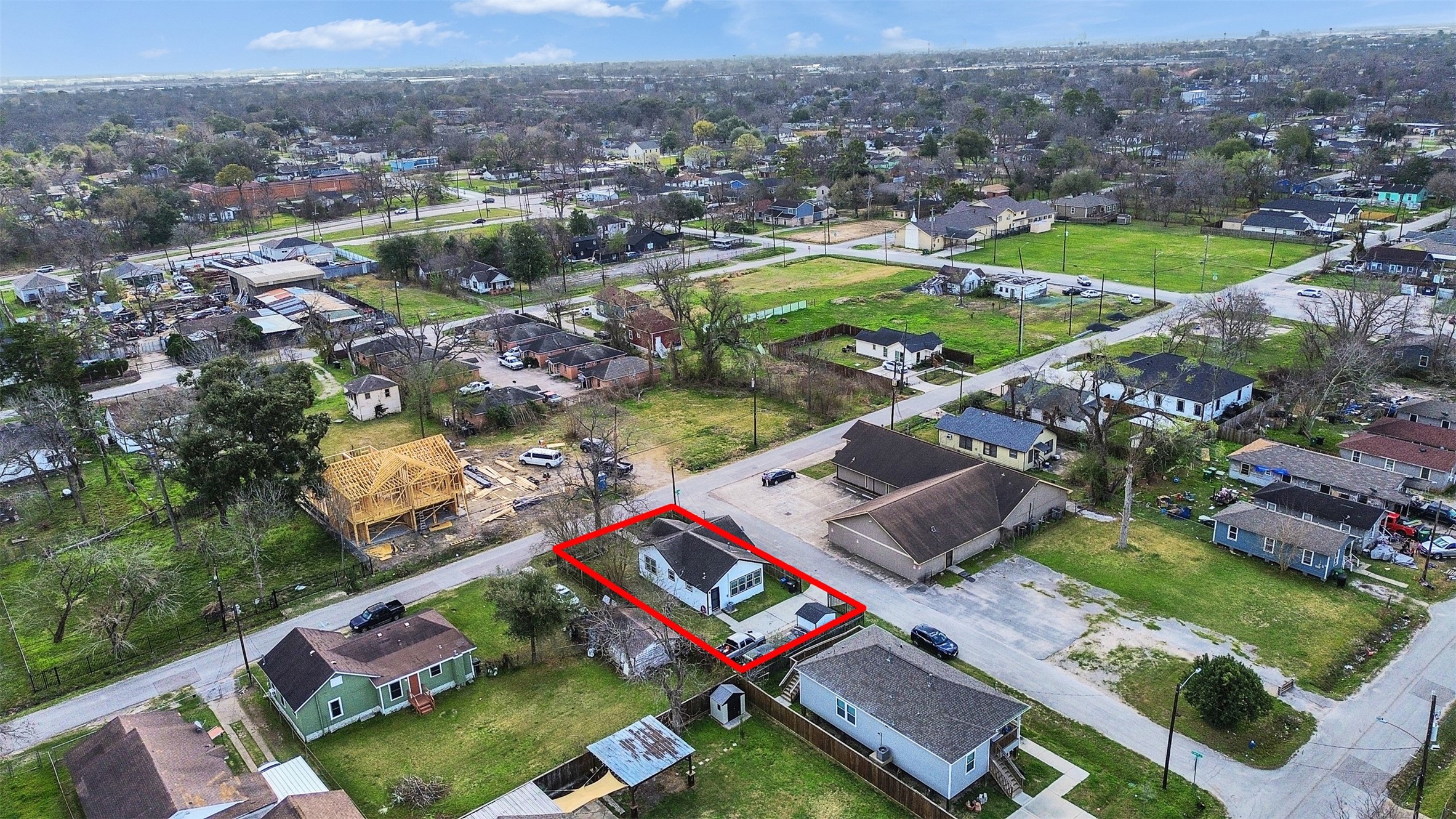 Listing photo 4
