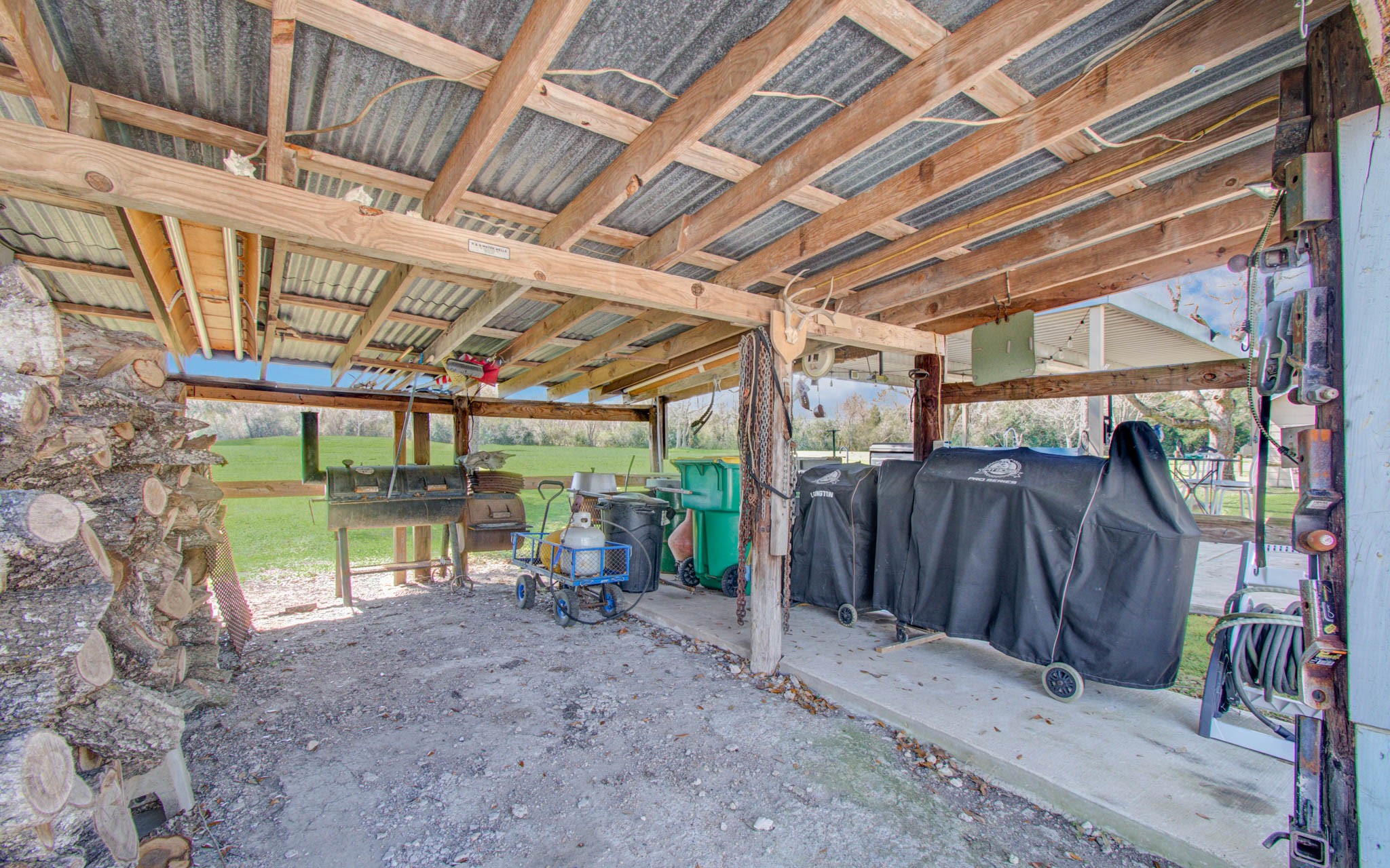 Listing photo 5