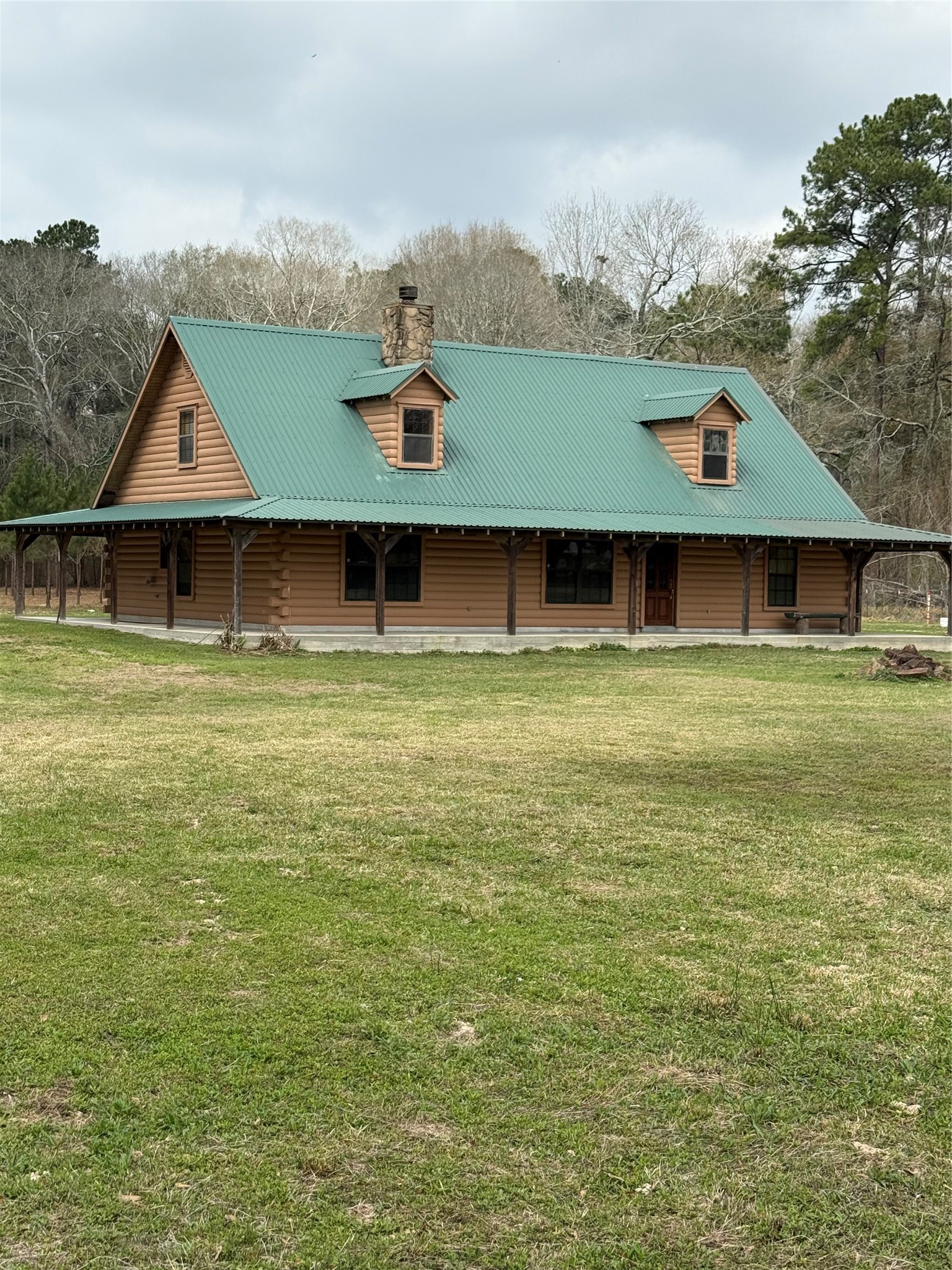 Listing photo 1