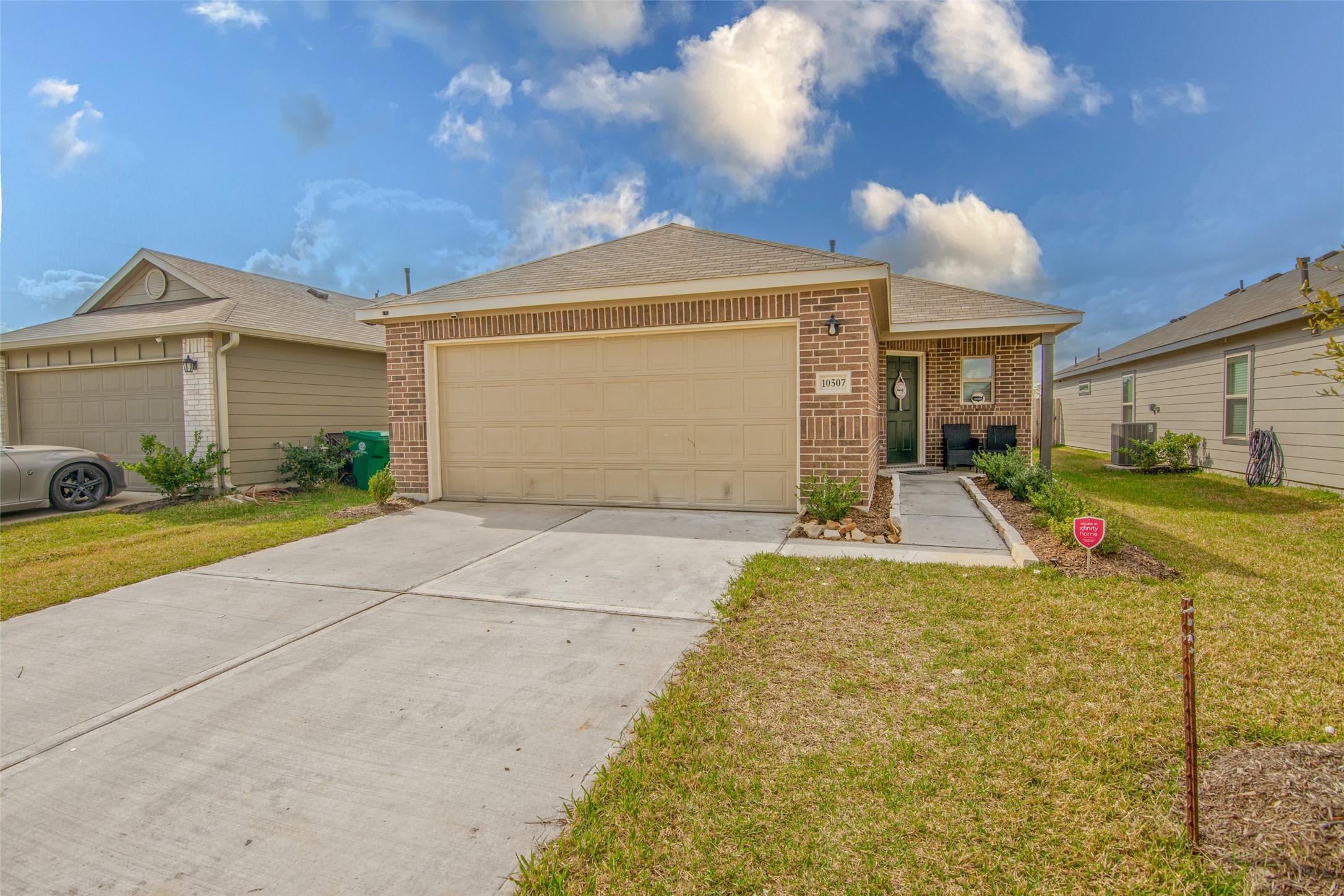 Listing photo 1