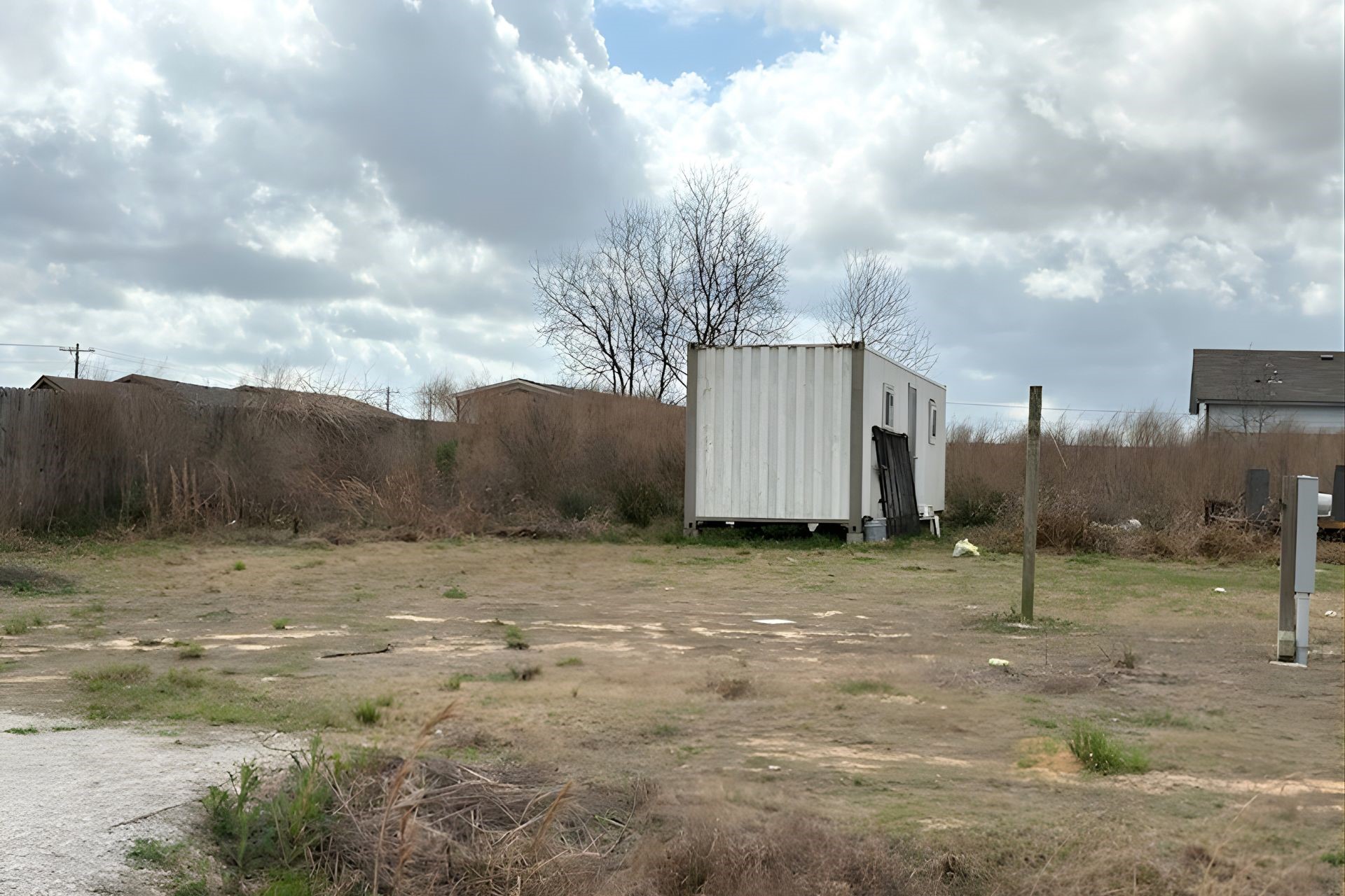 Listing photo 1