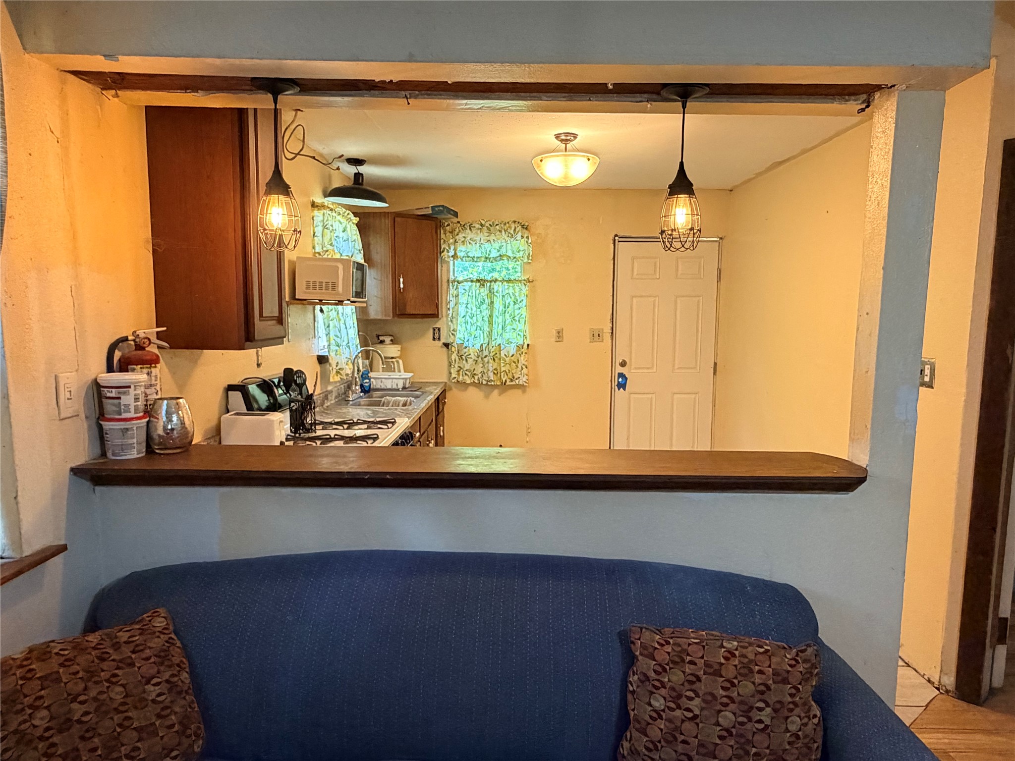 Listing photo 5