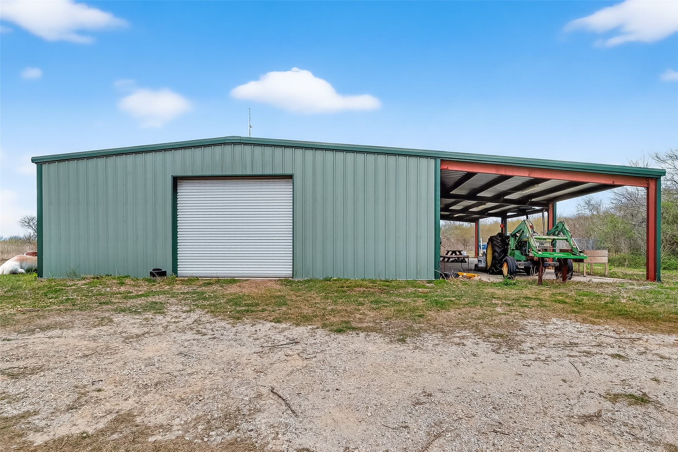 Listing photo 1