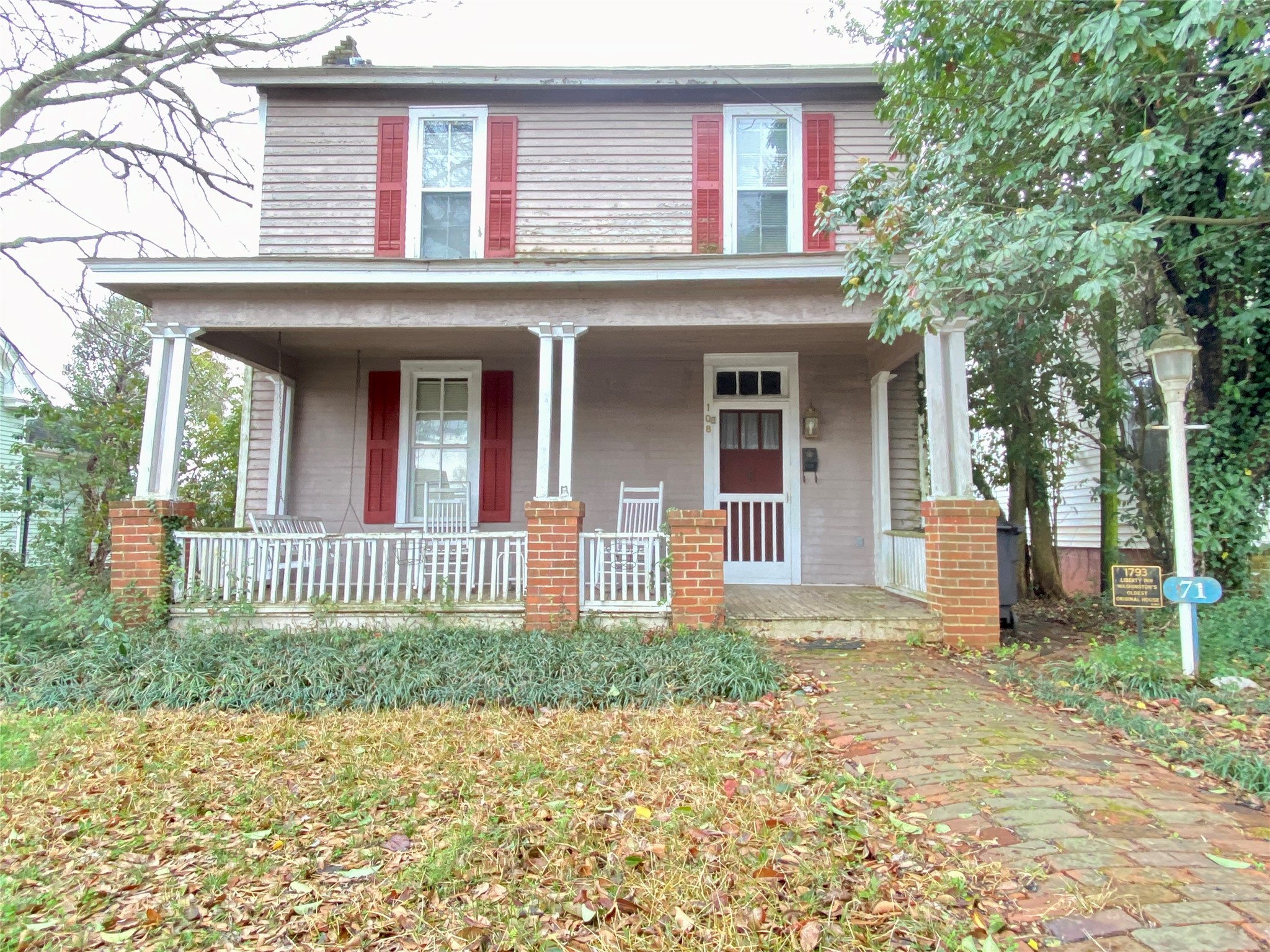 Listing photo 2