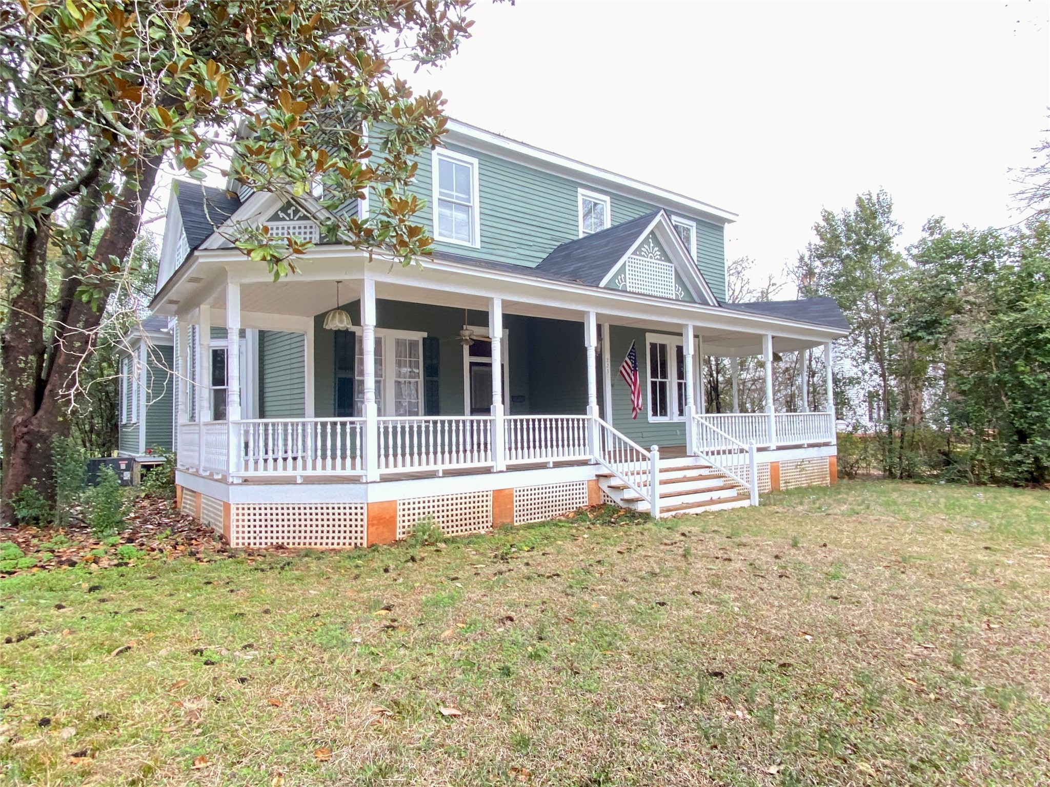 Listing photo 5