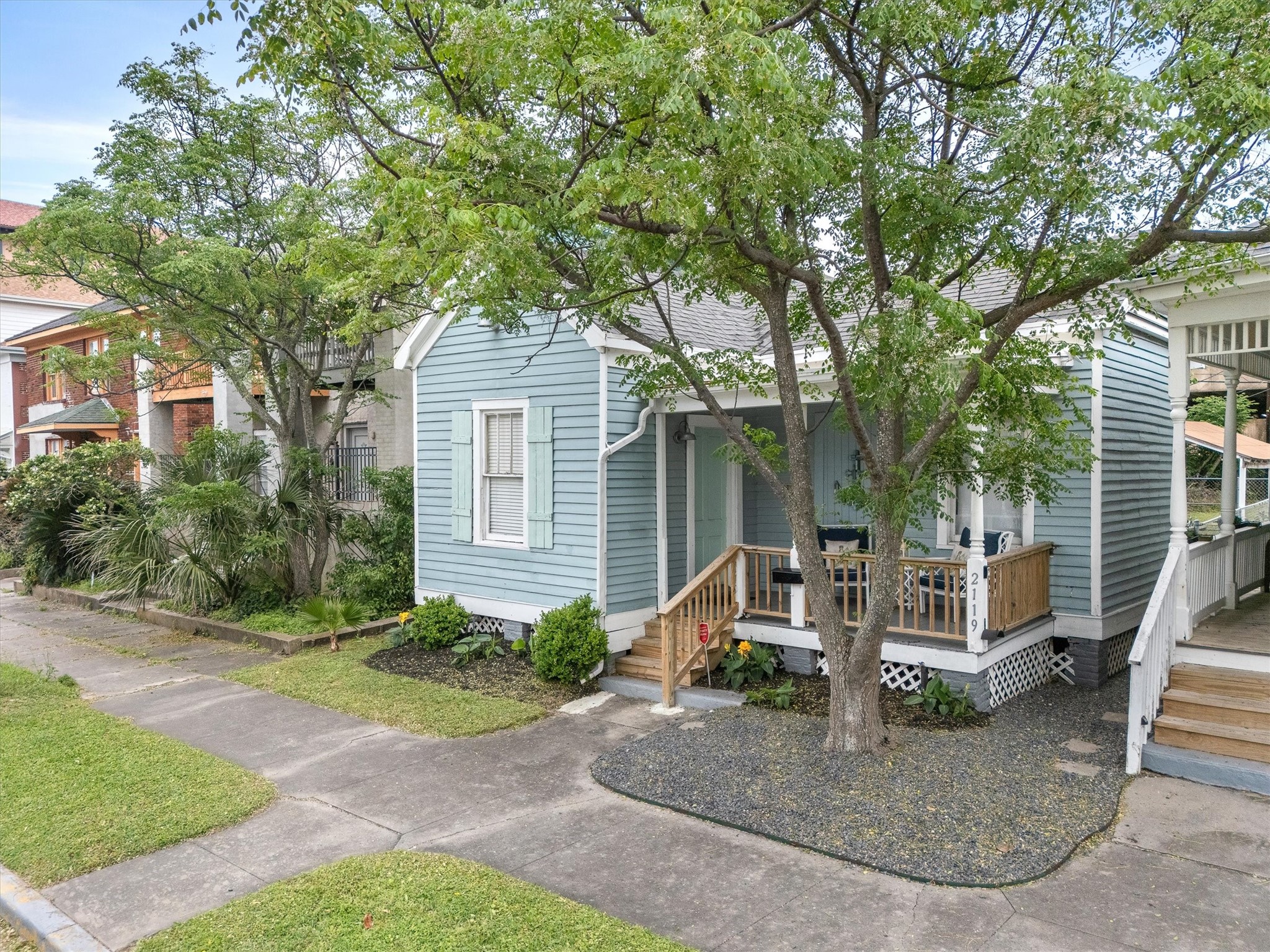 Listing photo 4