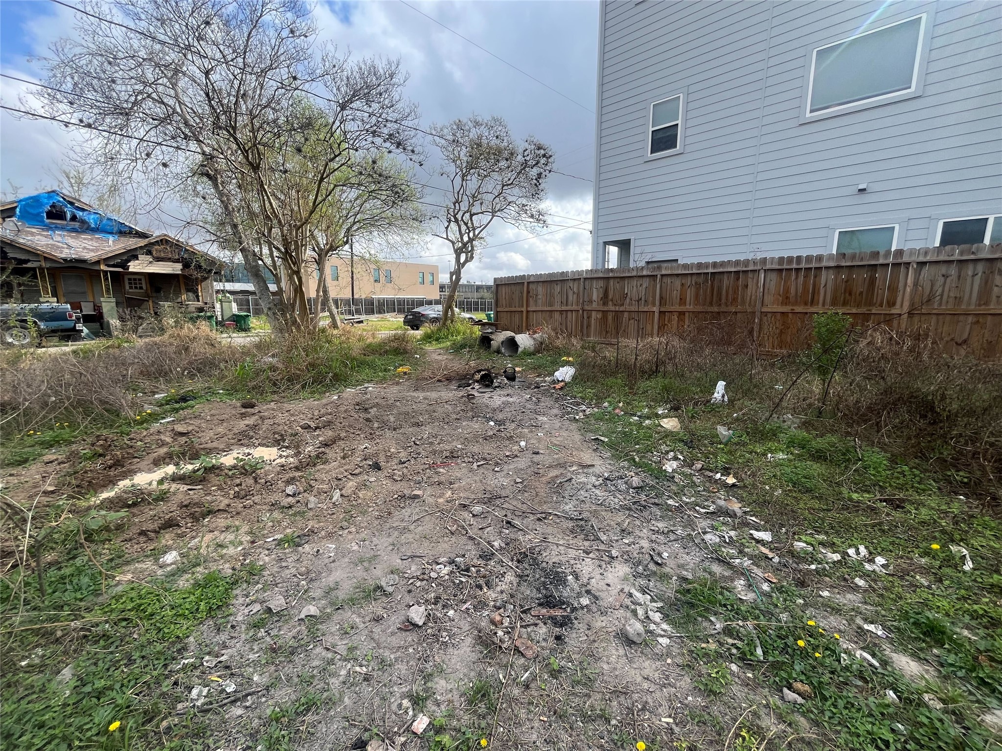 Listing photo 5