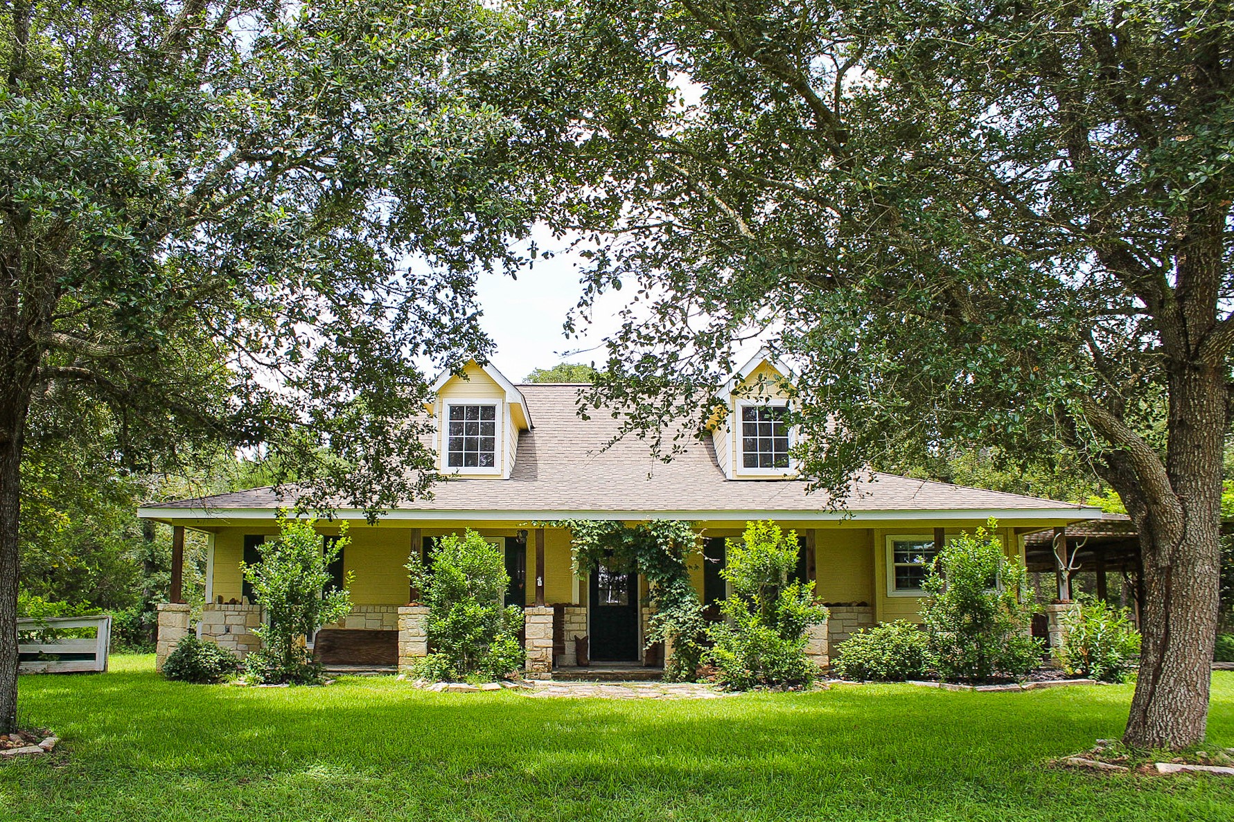 Listing photo 4