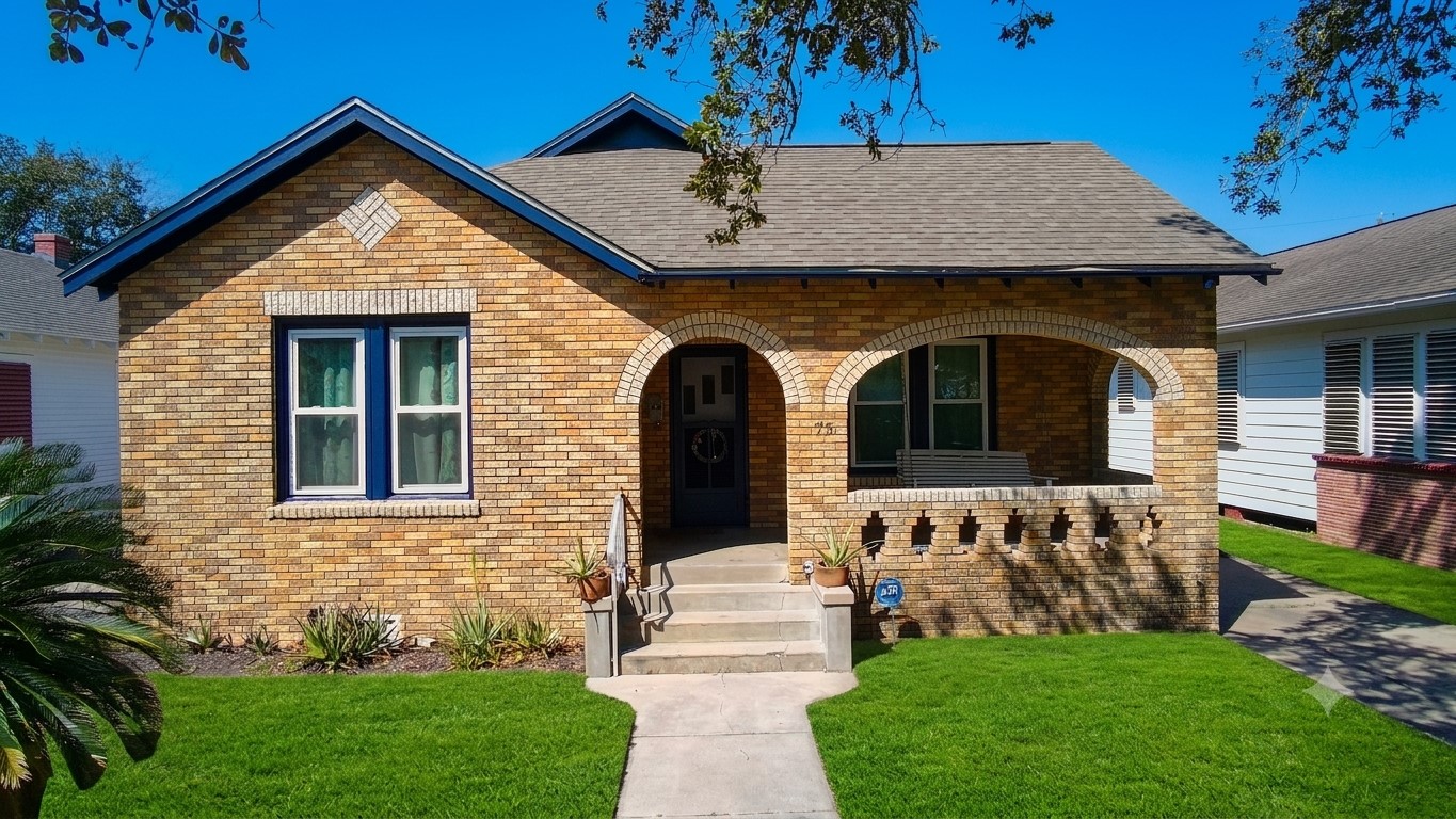 Listing photo 1