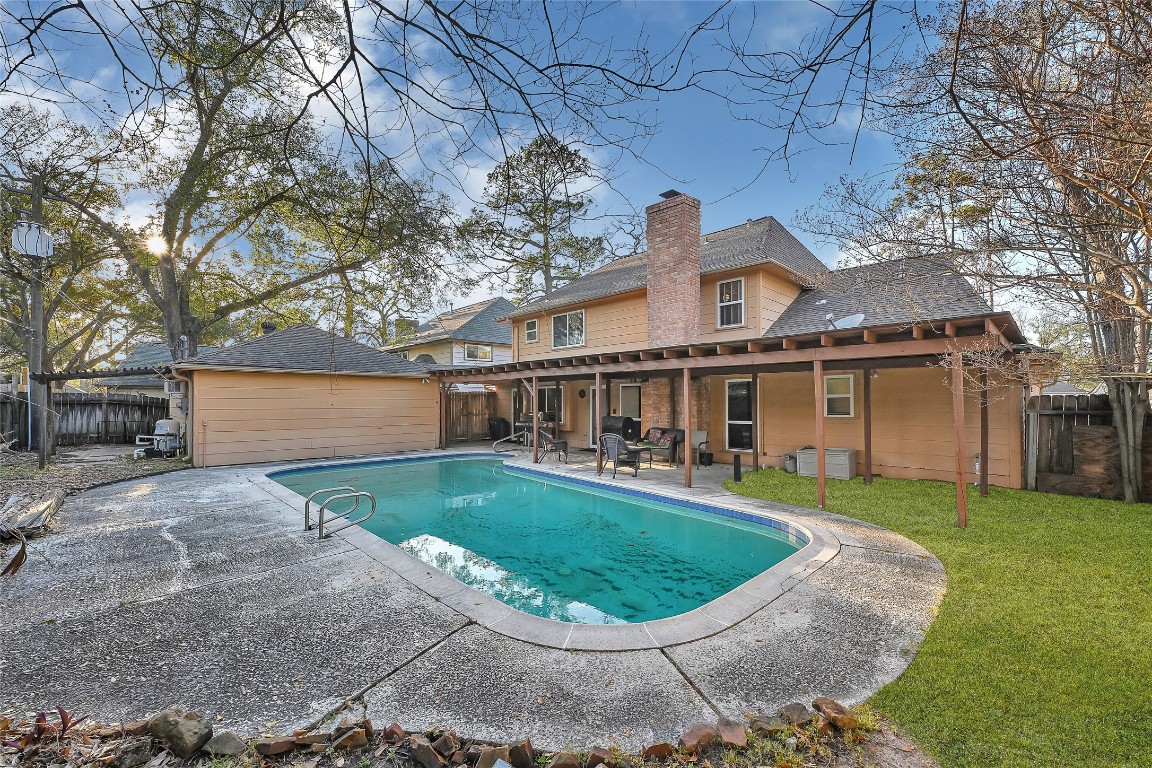 Listing photo 3