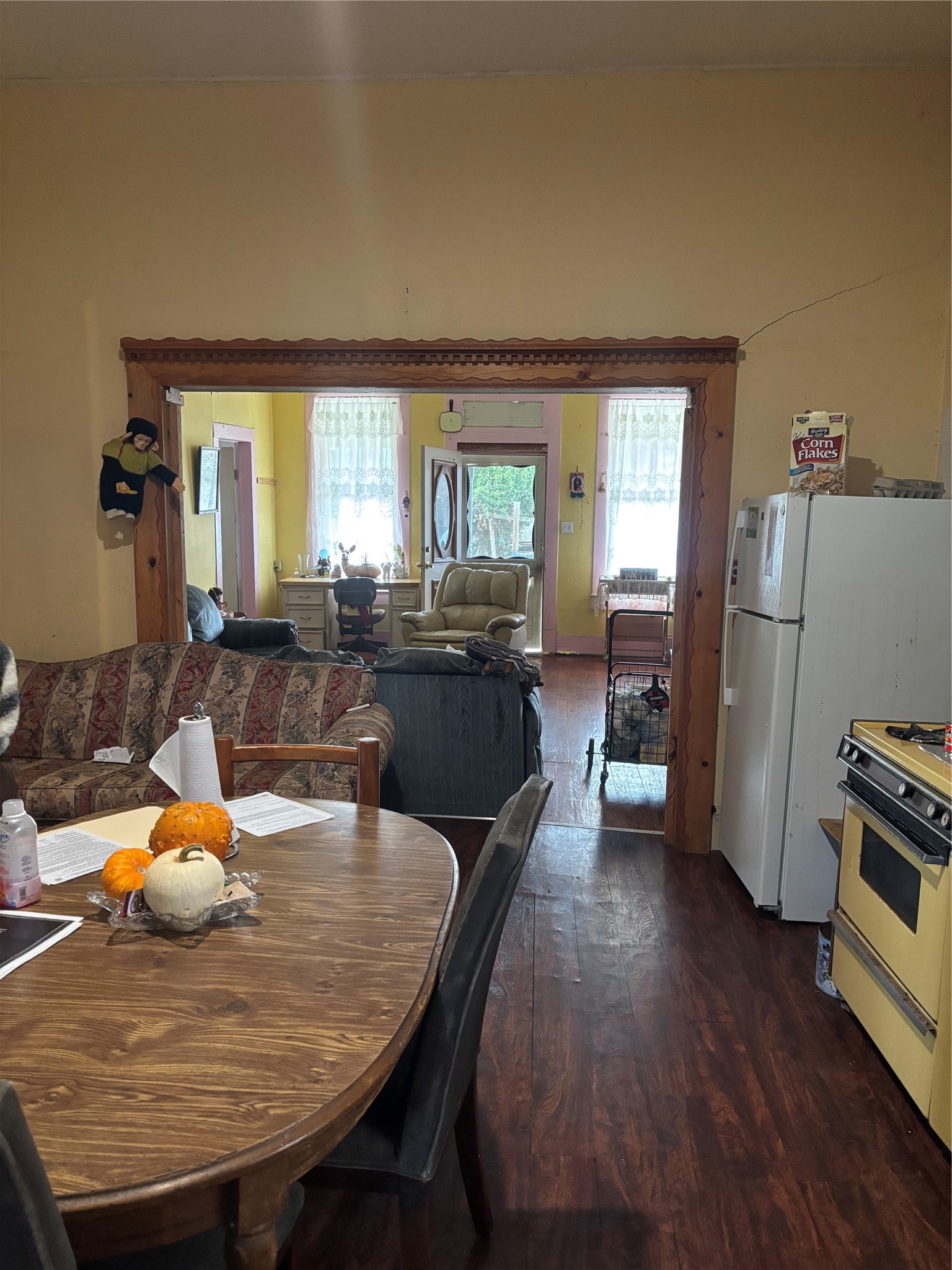 Listing photo 3
