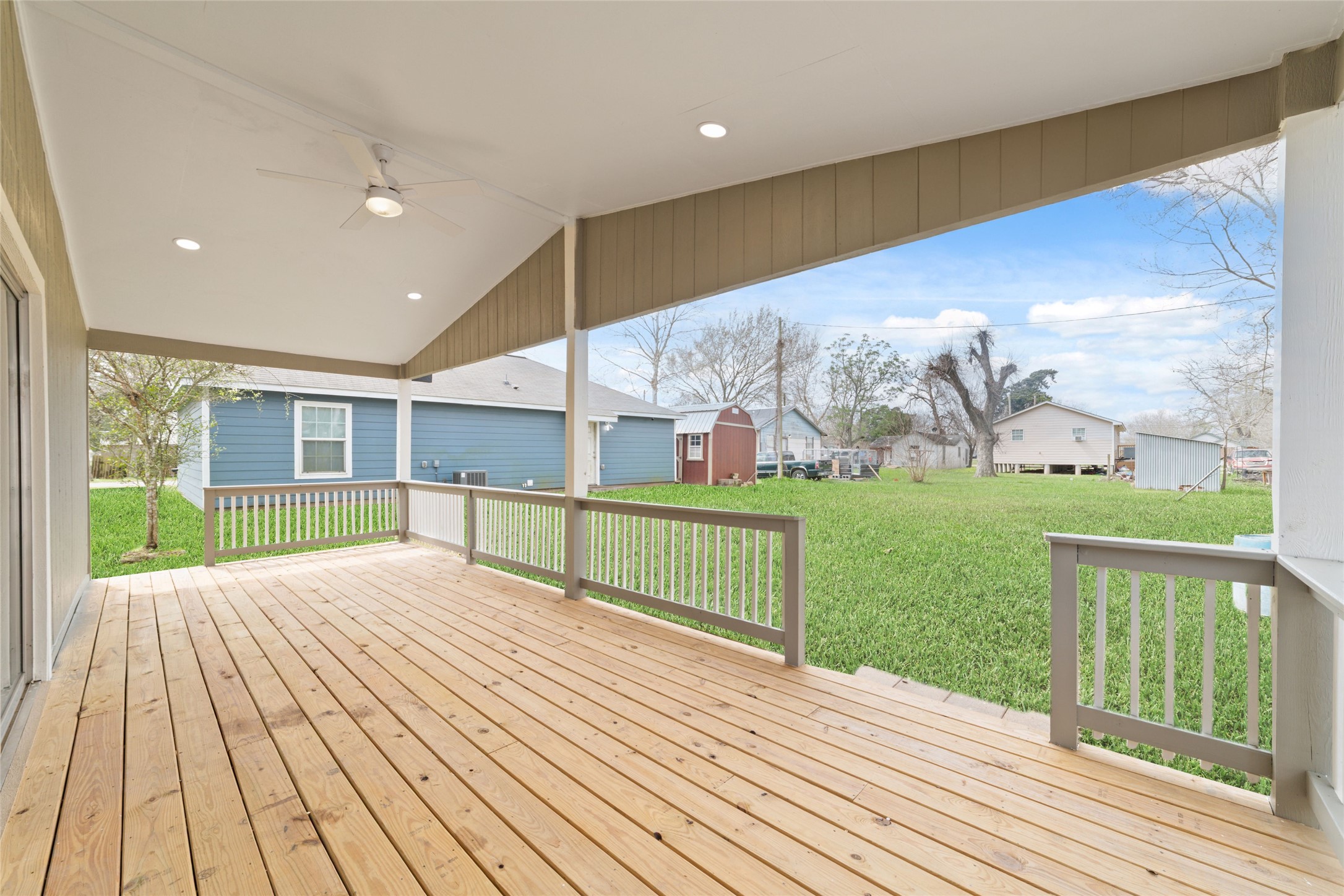 Listing photo 4