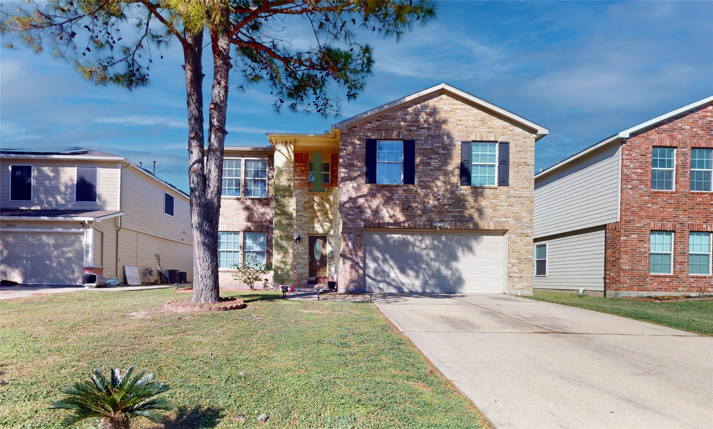 Listing photo 1