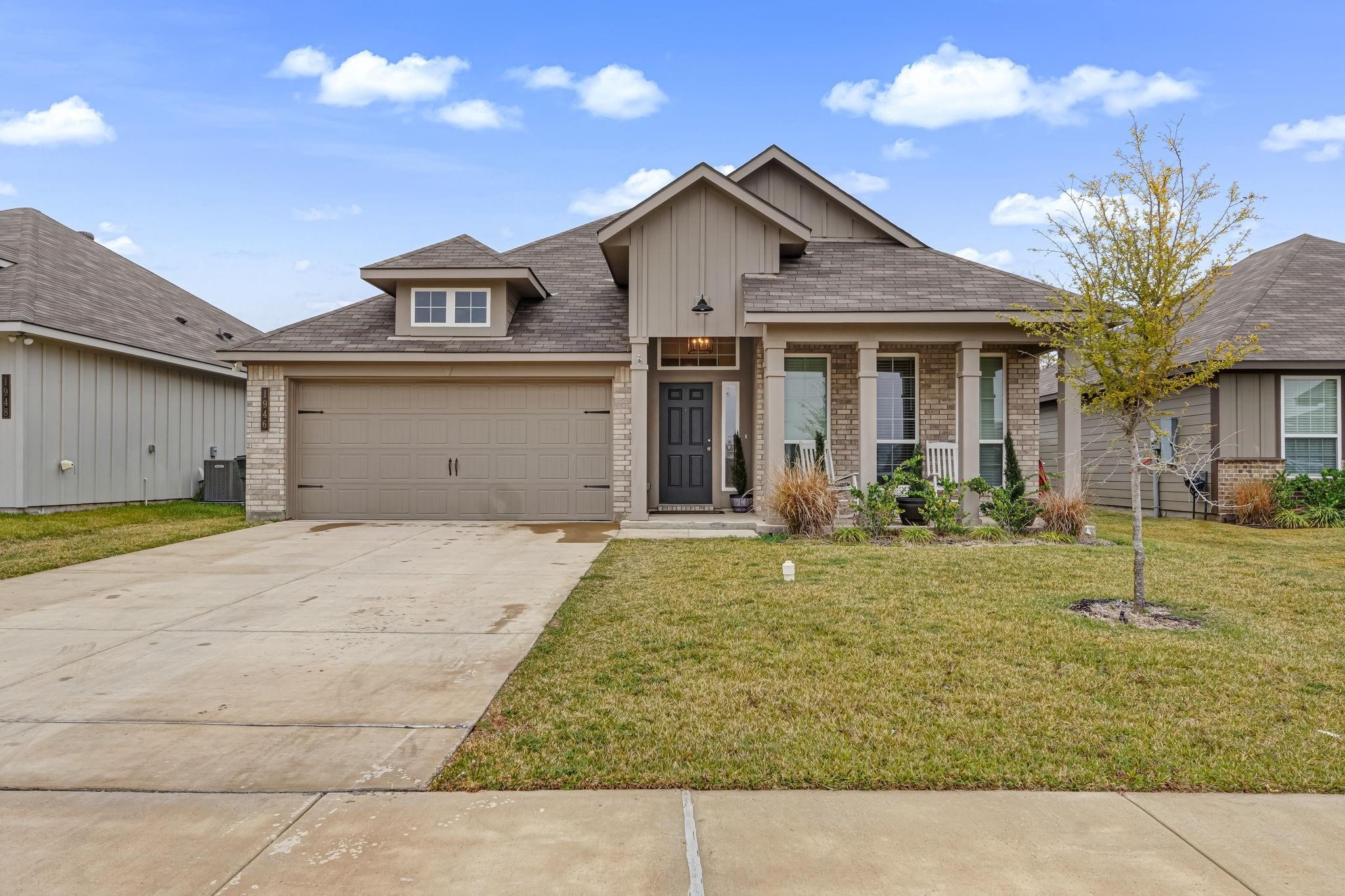 Listing photo 1