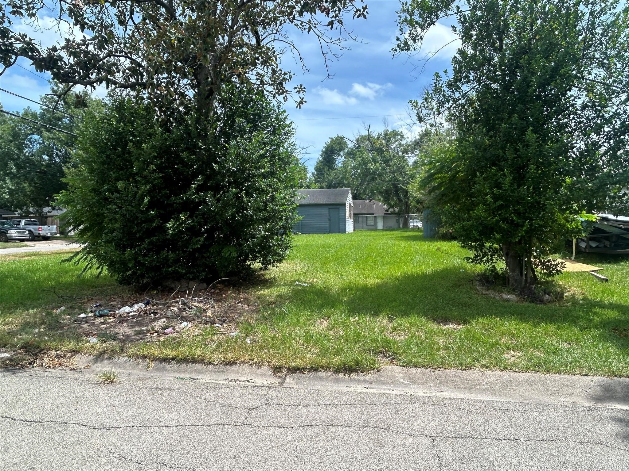 Listing photo 5