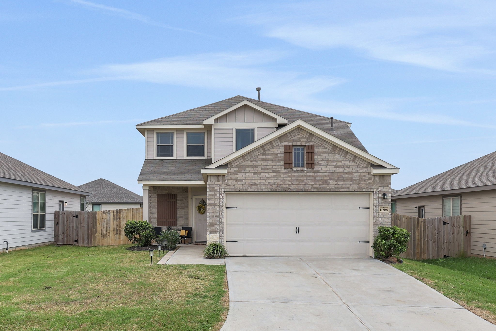 Listing photo 1
