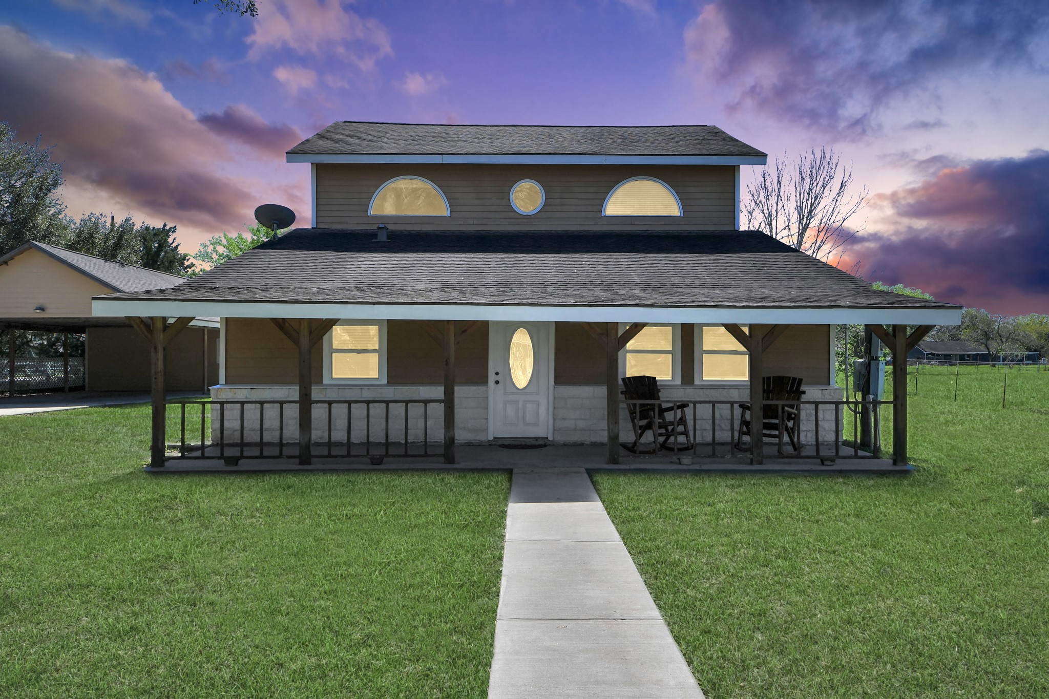 Listing photo 3