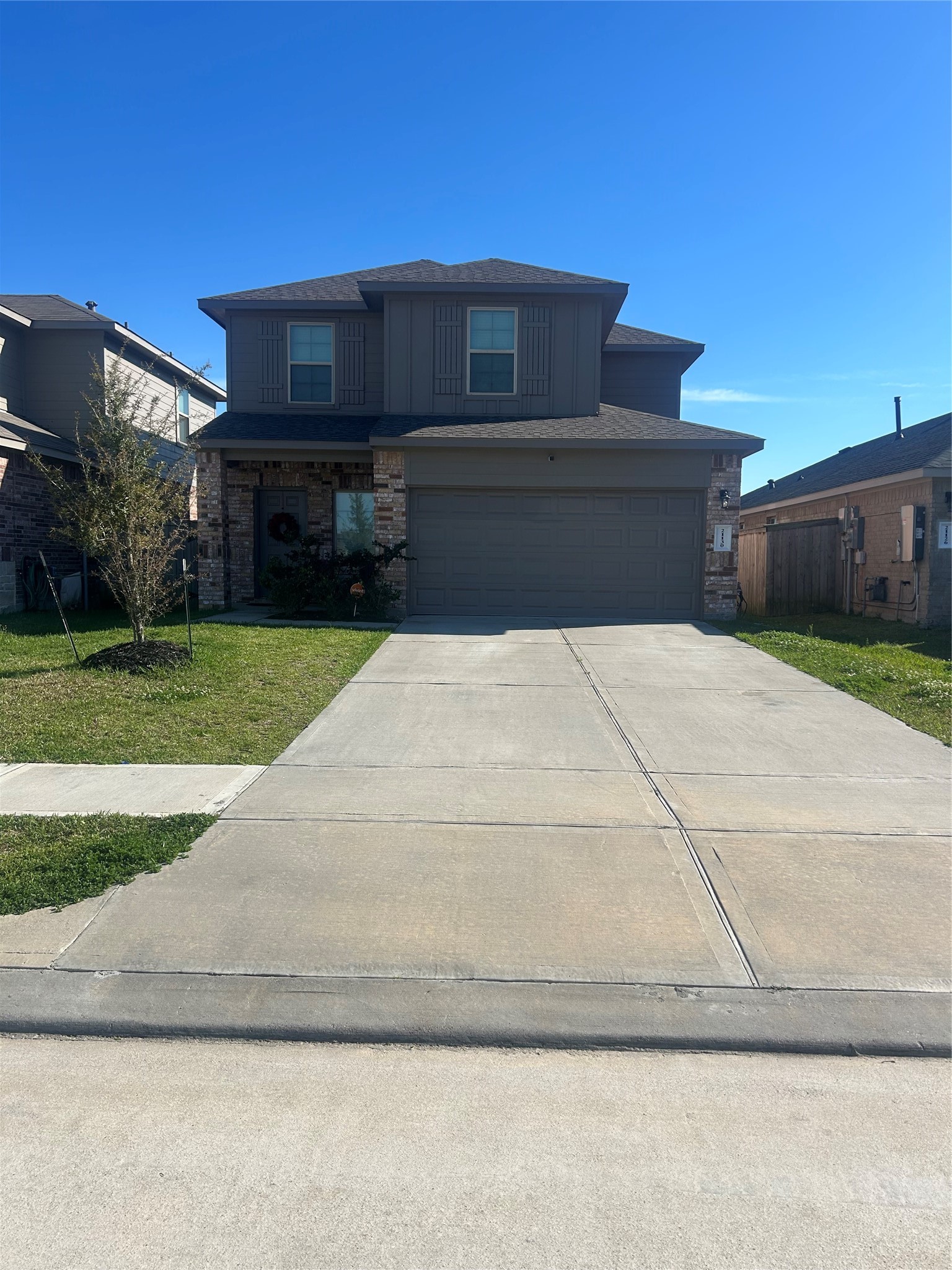Listing photo 1