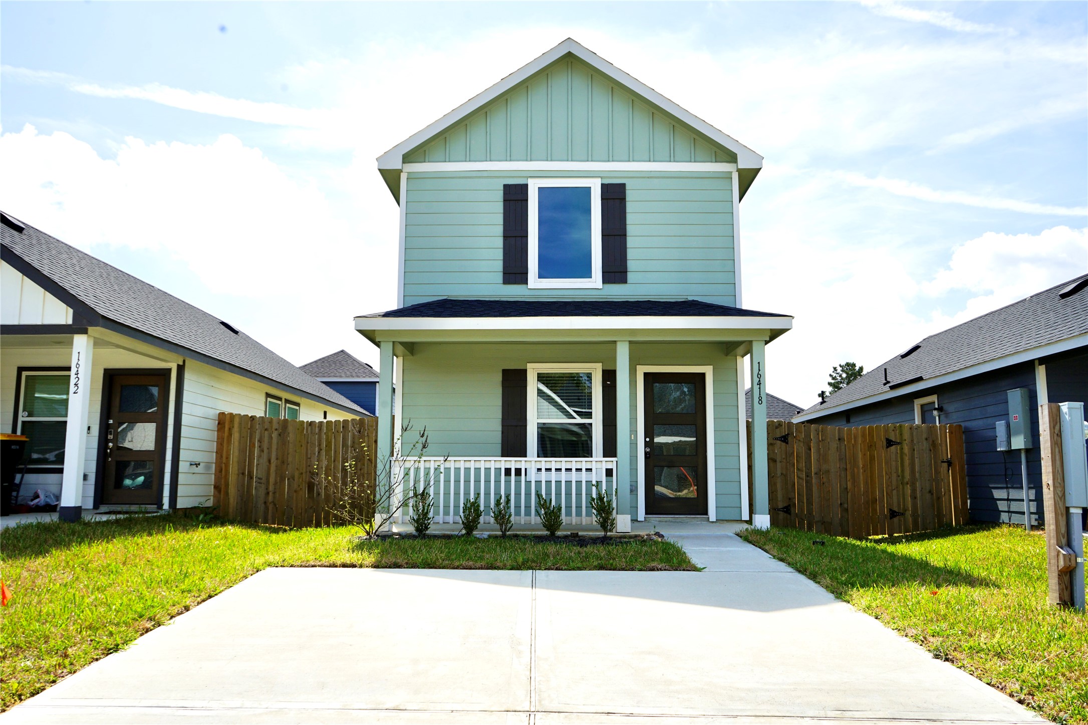 Listing photo 1