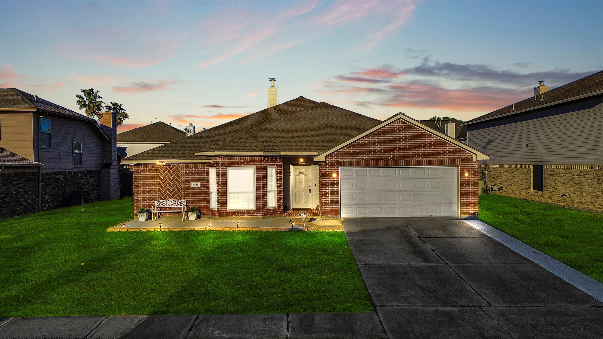 Listing photo 1