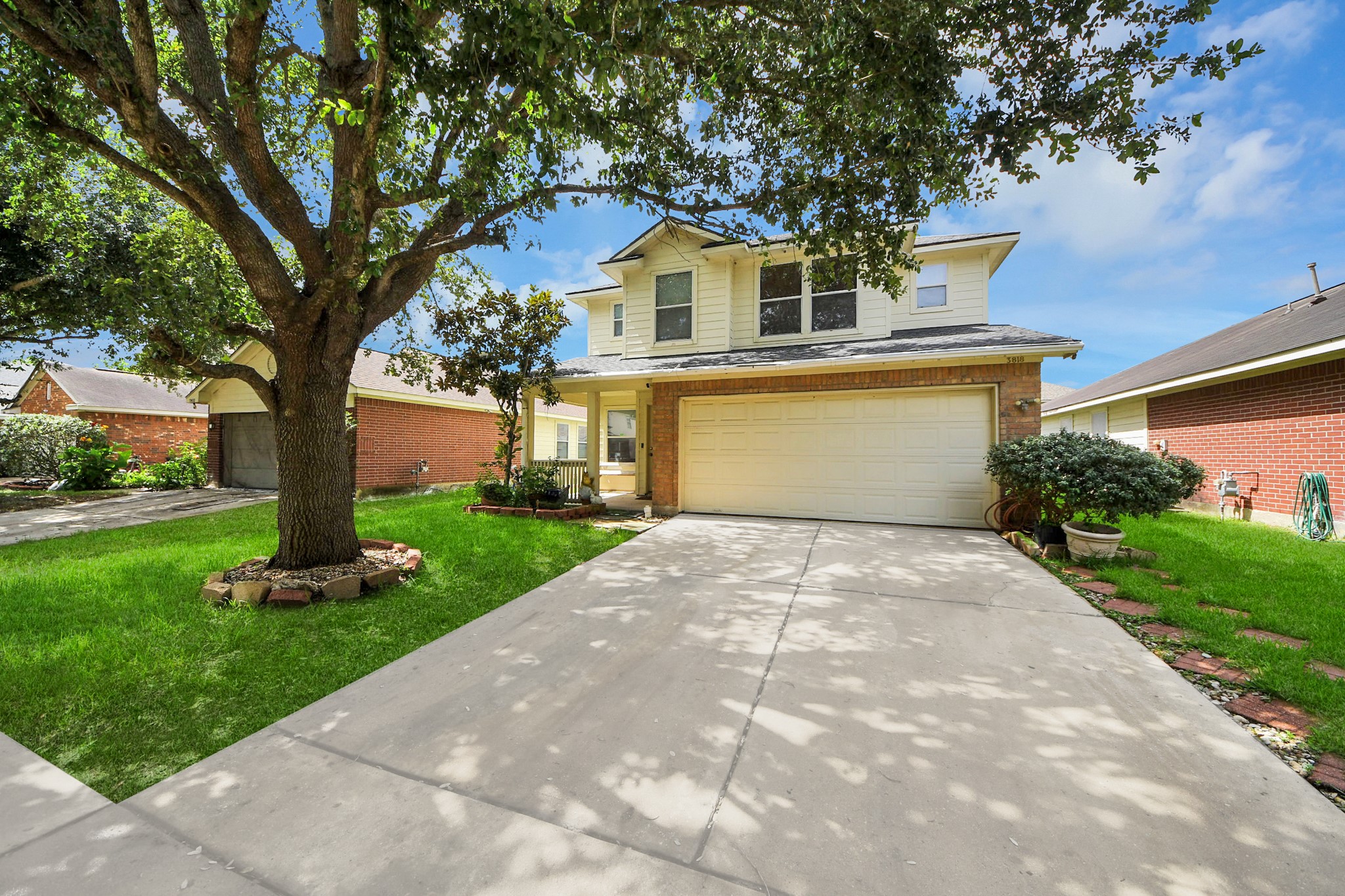 Listing photo 3