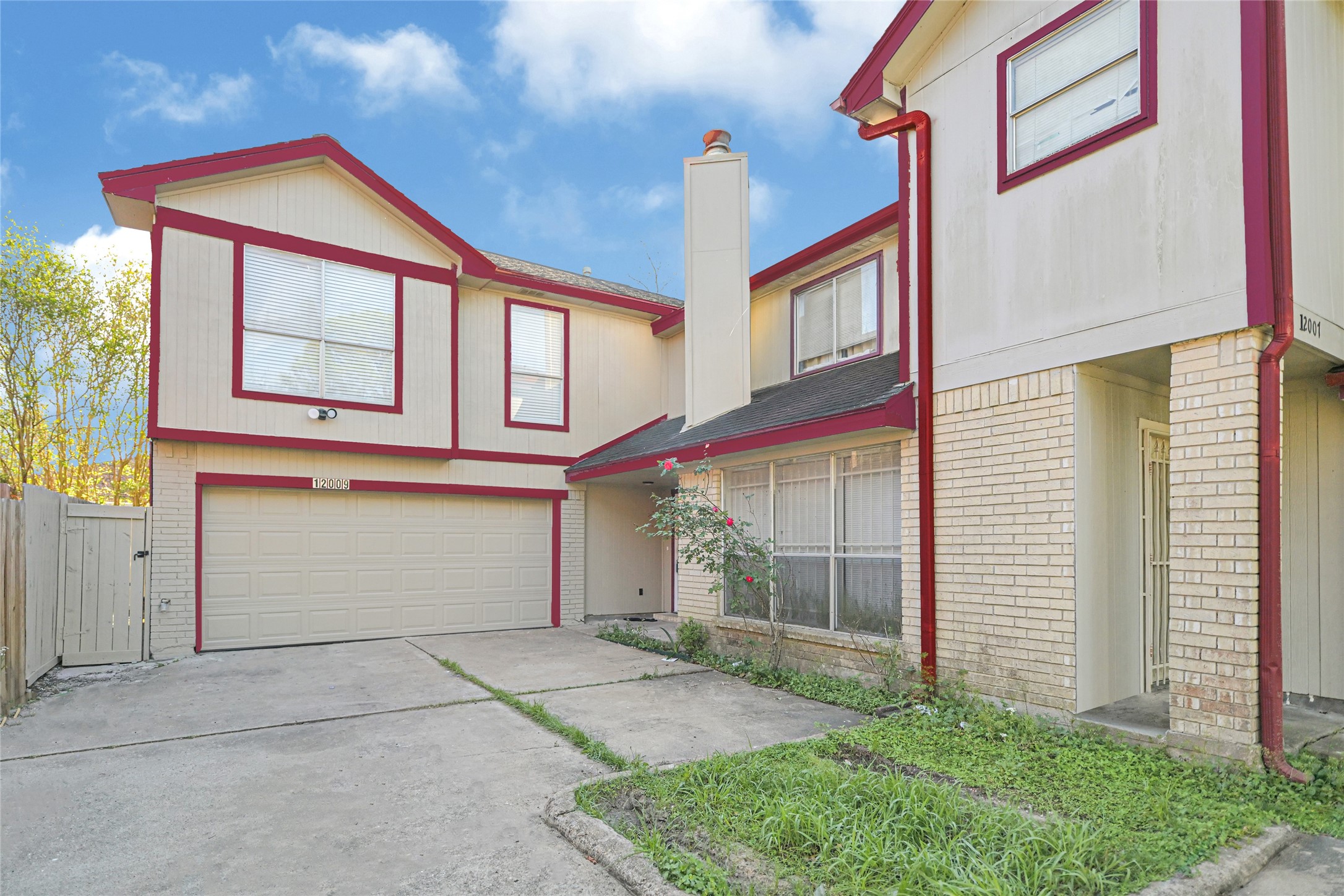 Listing photo 1