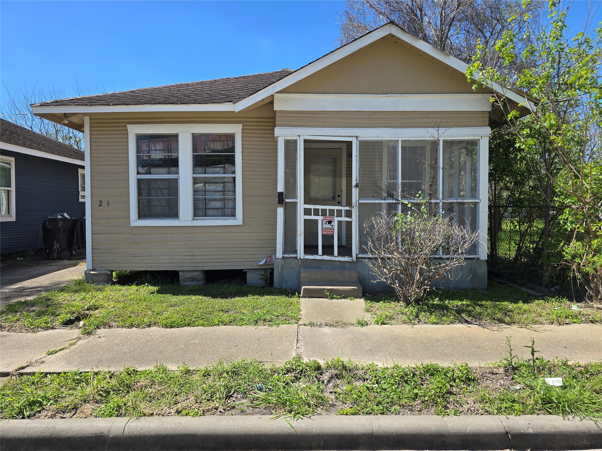 Listing photo 3